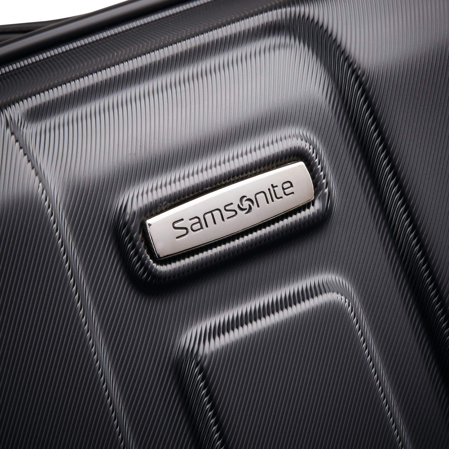 Samsonite Centric 20-Inch Expandable Hardside Spinner Carry-On Luggage - Lightweight & Durable Suitcase for Travel, Business Trips & Weekend Getaways (Black)