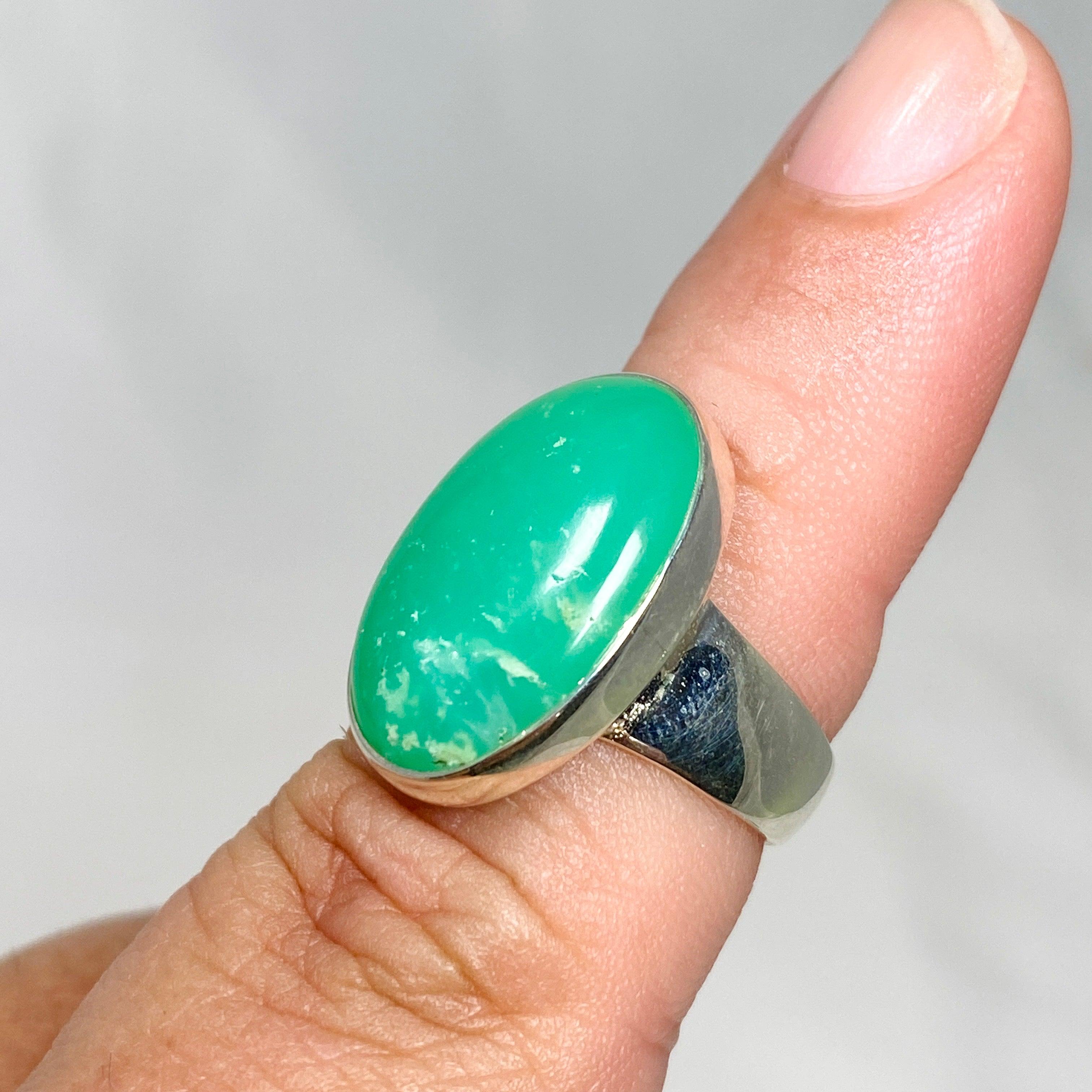 Chrysoprase Oval Ring Size 7 - 925 Sterling Silver Women's Jewelry KRGJ3240 | Perfect for Weddings, Parties & Everyday Elegance