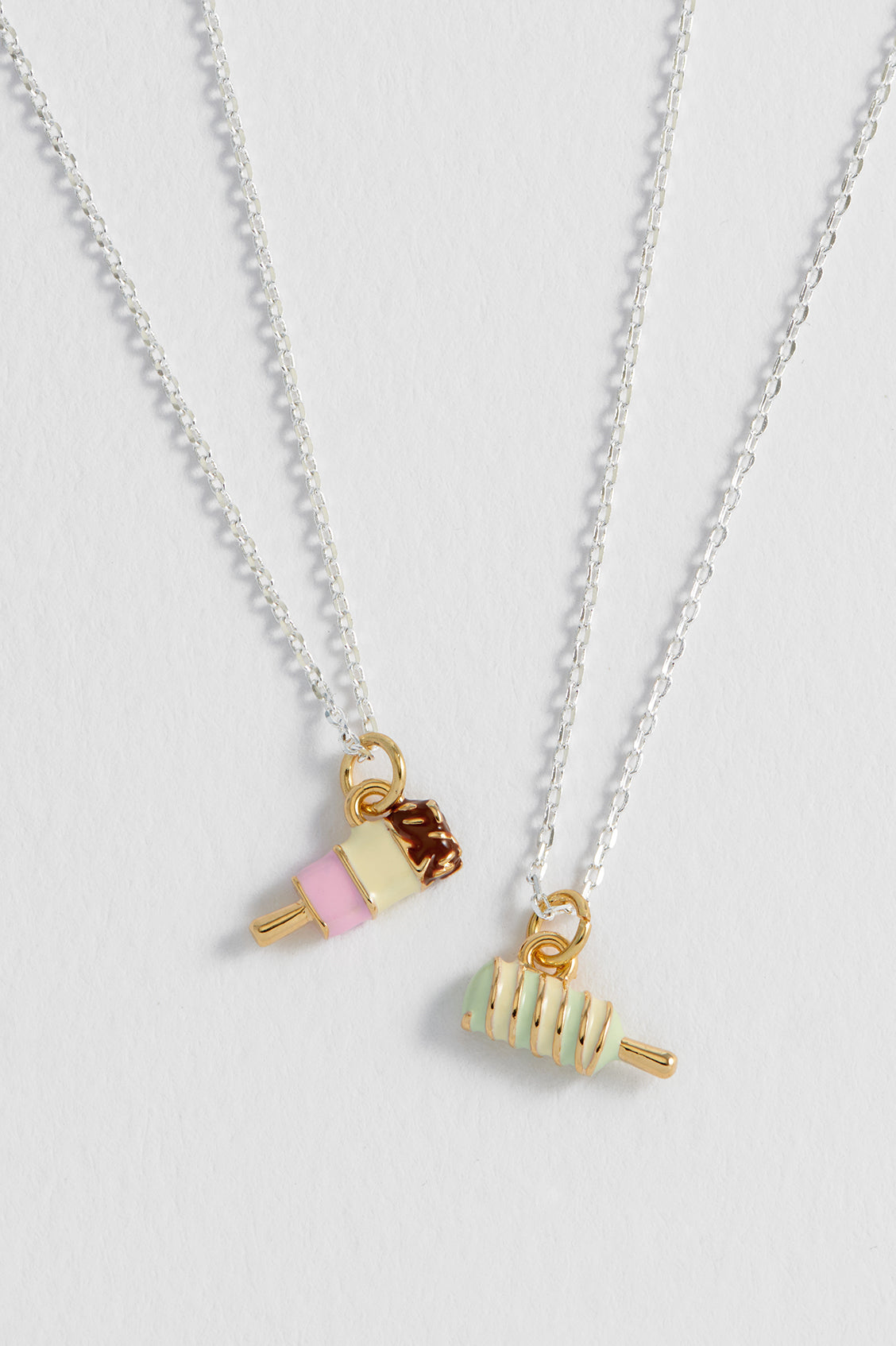 Stylish So Cool Twister Lolly Pendant Necklace - Trendy Candy-Inspired Jewelry for Women - Perfect for Parties, Gifts & Everyday Fashion