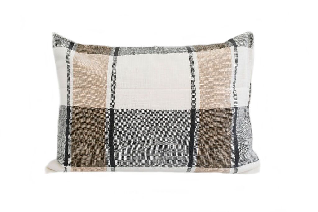 Erin Luxe Sham - Premium Cotton Pillow Sham with Decorative Trim, Soft & Breathable Bedding for Ultimate Comfort - Perfect for Master Bedrooms, Guest Rooms & Luxury Home Decor