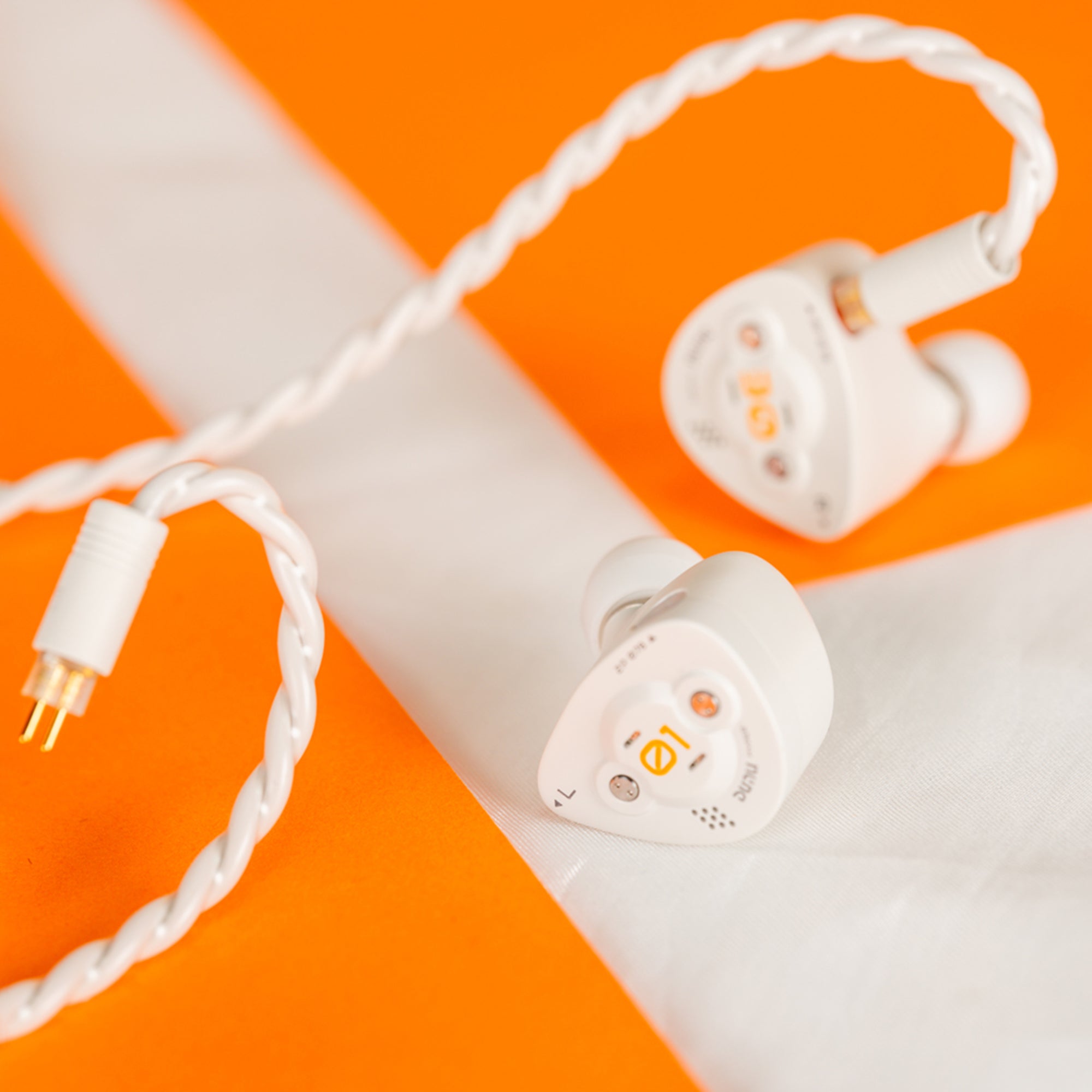 DUNU DK3001BD High-Fidelity In-Ear Monitors with Balanced Armature Drivers - Perfect for Audiophiles, Musicians & Studio Recording