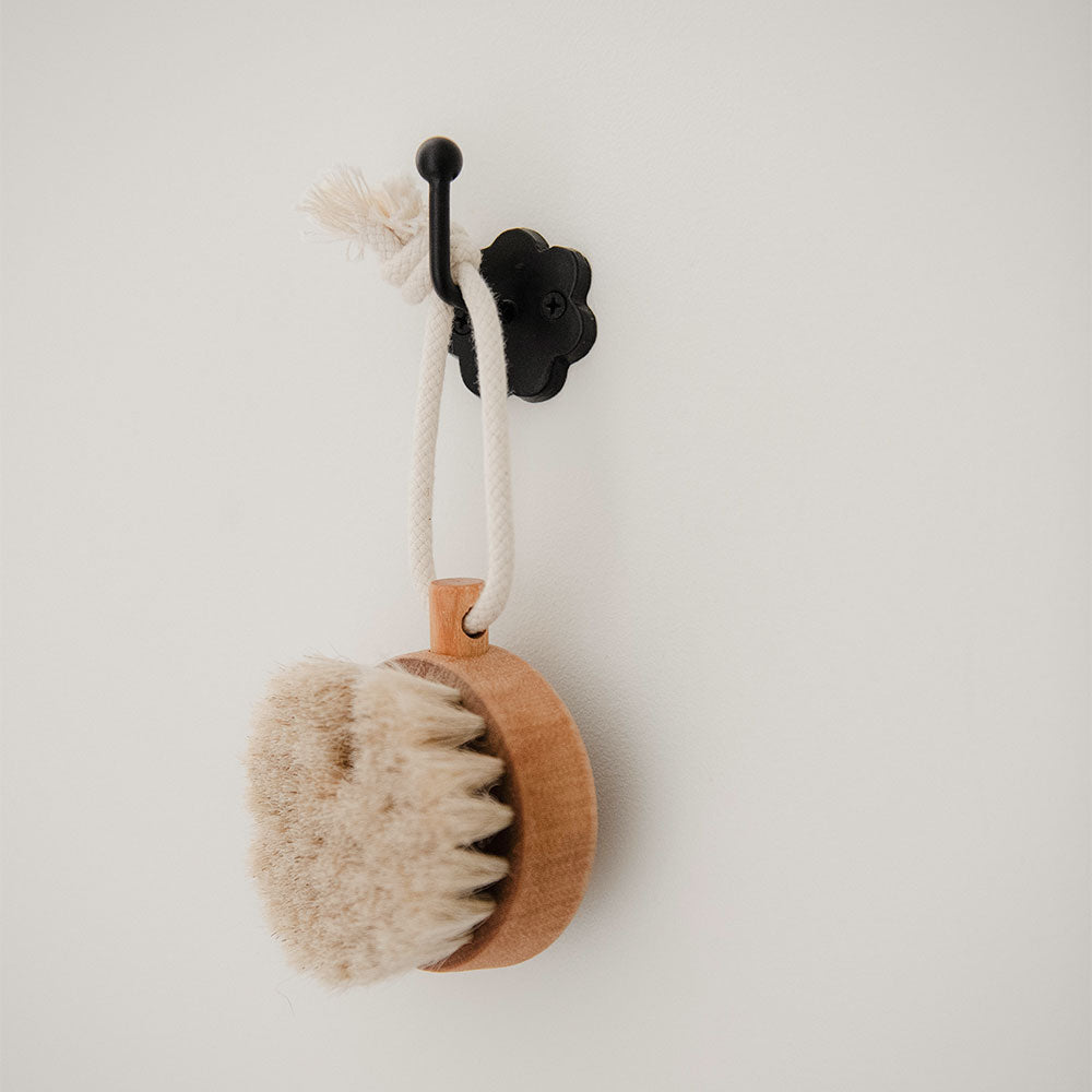 Exfoliating Hanging Bath Brush with Soft Bristles - Perfect for Shower & Bathroom Use - Ideal for Back Scrubbing & Skin Care