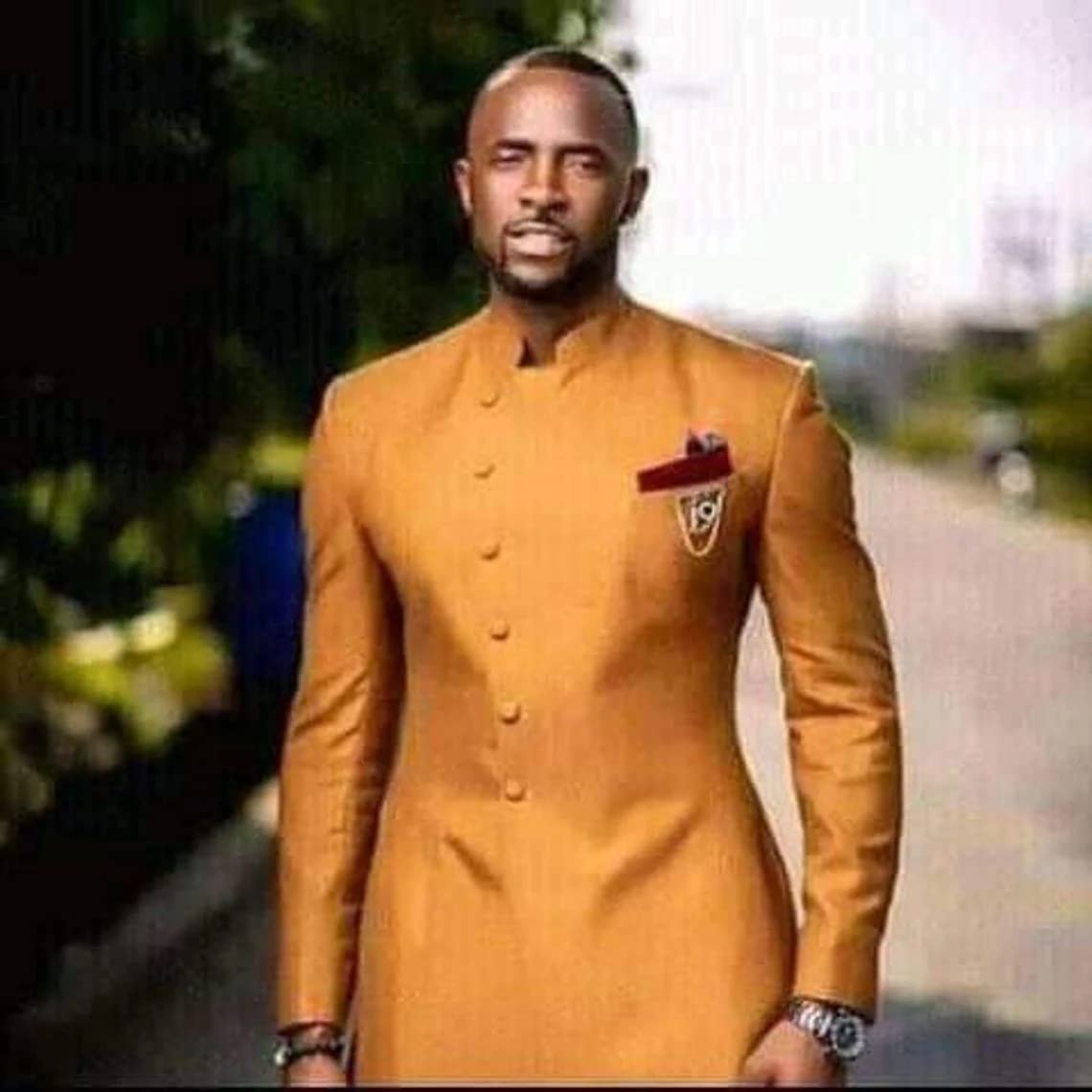 African Dashiki for Men - Traditional Wedding Groom Suit with Golden Embroidery | African Cultural Attire for Special Occasions & Celebrations