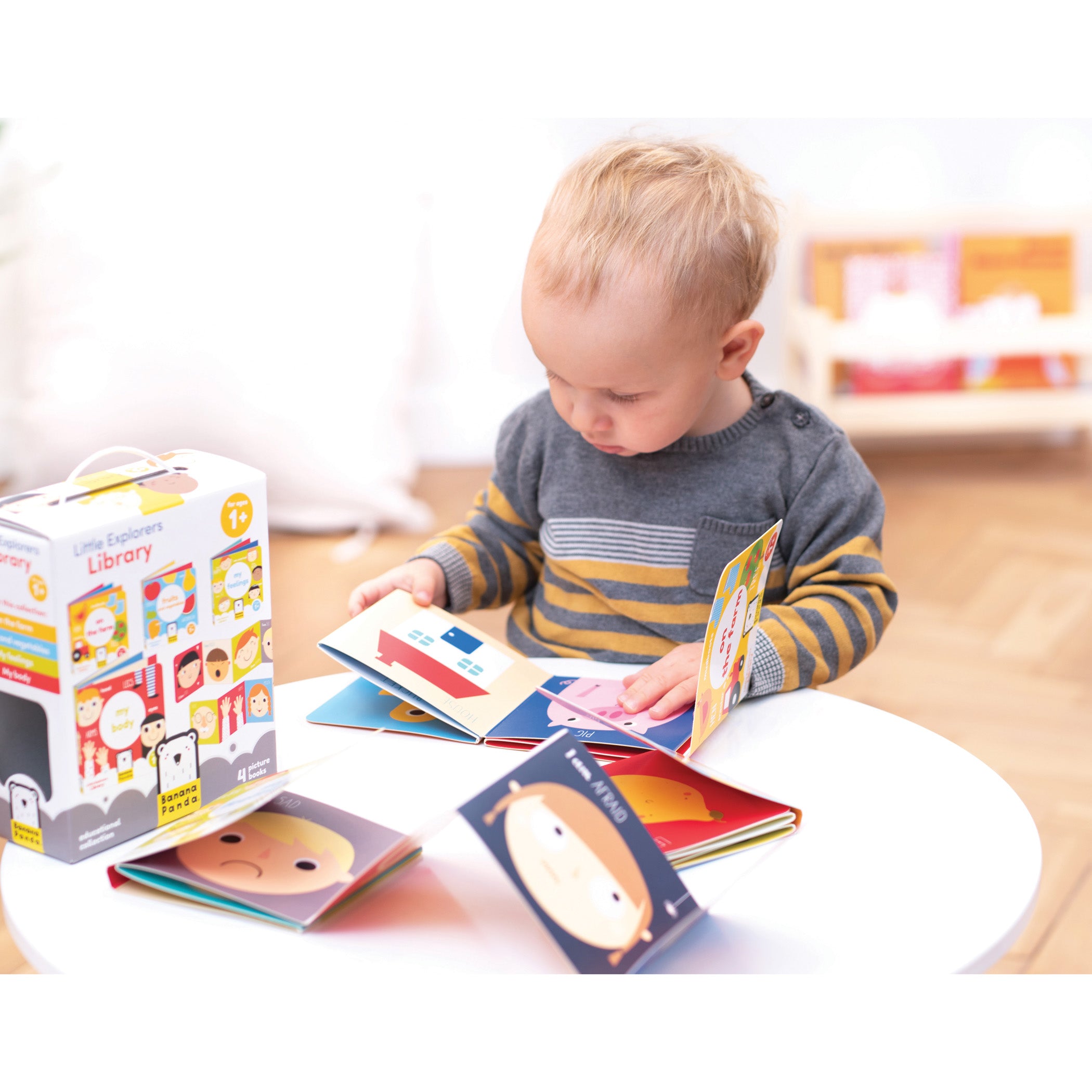 Banana Panda High Contrast Baby Toys for Newborns - Black and White Visual Stimulation Cards & Cognitive Development Set for 0-6 Months - Perfect for Tummy Time, Nursery Decor, and Early Learning Activities