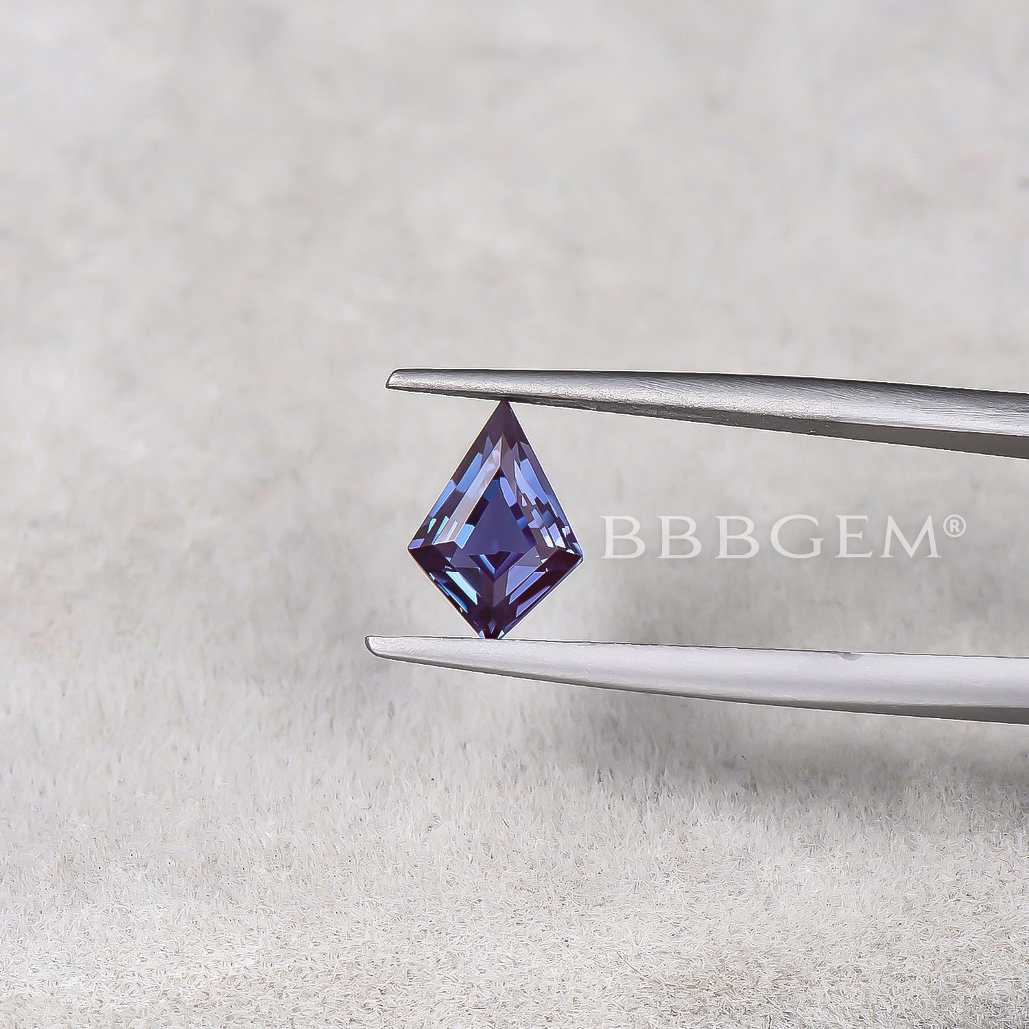 Wholesale Faceted Alexandrite Gemstone - Color Changing Kite Cut Alexandrite for Jewelry Making & Engagement Rings
