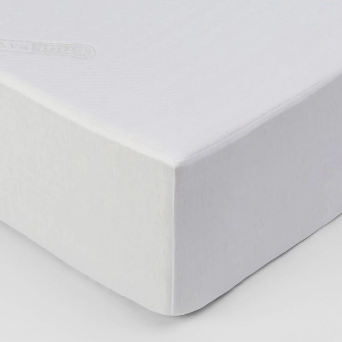 Dunlopillo Coolmax All-Season Mattress Protector - Breathable, Waterproof & Hypoallergenic for Ultimate Comfort in Summer & Winter