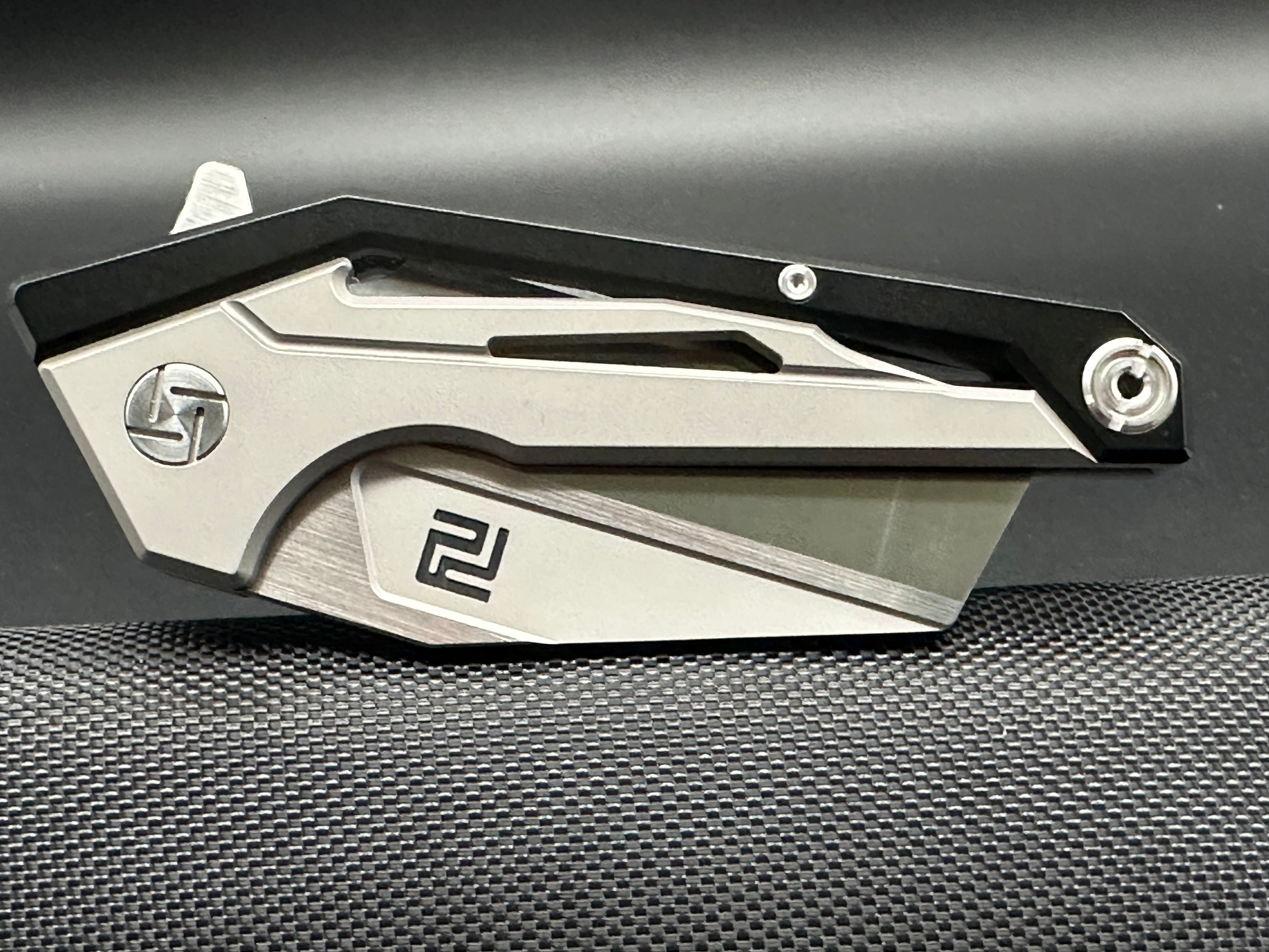 Artisan Cutlery Ravine - Premium Folding Pocket Knife with G10 Handle, Stainless Steel Blade for Outdoor, Camping & EDC (Everyday Carry) - Perfect for Hiking, Survival & Tactical Use