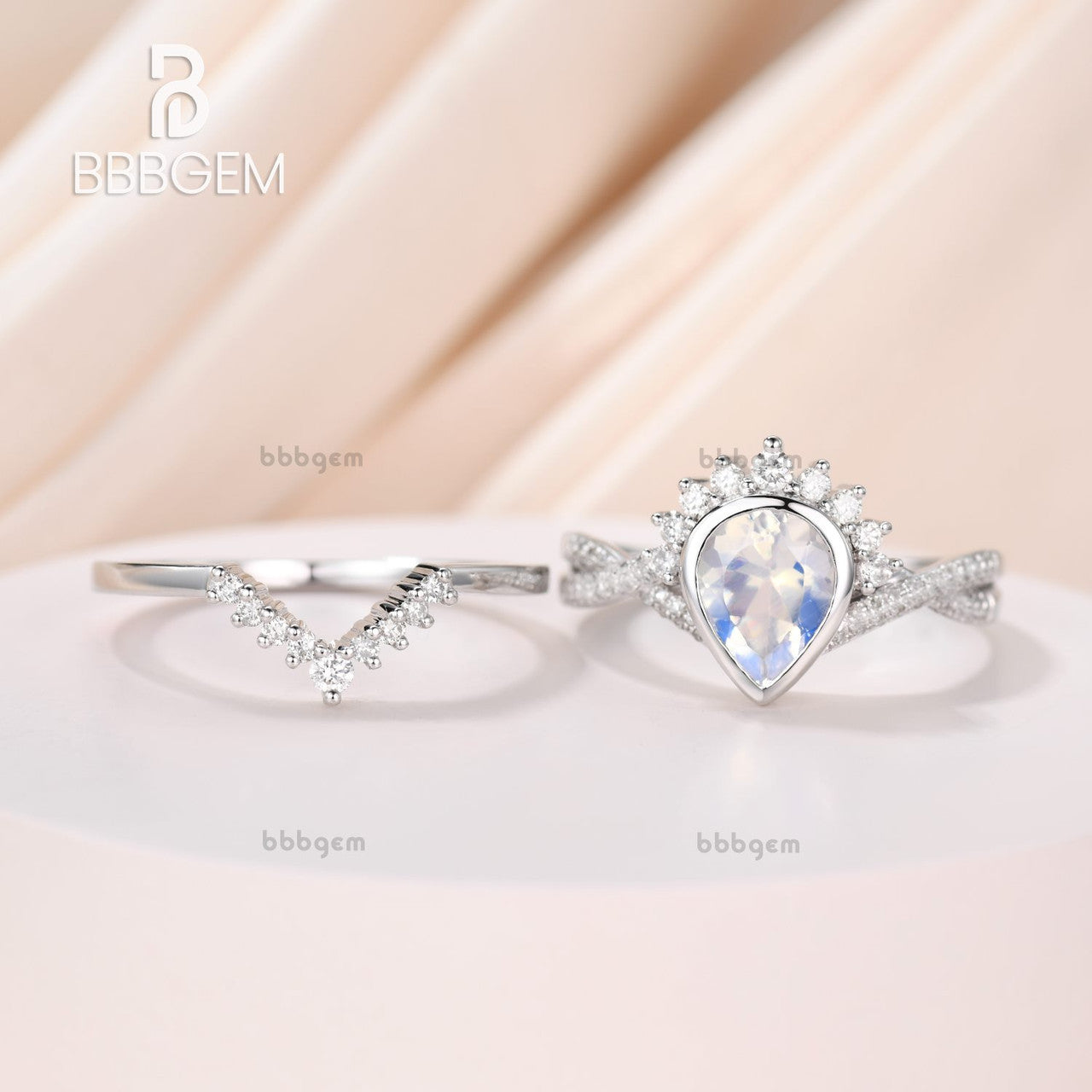 1 Carat Pear Shaped Moonstone Engagement Ring Set with Rose Gold Diamond Wedding Band - Perfect for Bridal Jewelry, Anniversary Gifts & Romantic Proposals