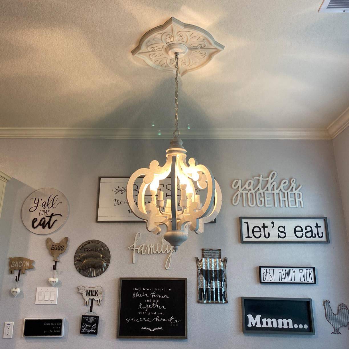 Rustic Farmhouse Wood Chandelier - 6-Light White Dining Room Pendant Light for Kitchen Island, Hallway, Foyer & Farmhouse Decor | Perfect for Dining Table, Entryway & Rustic Home Lighting