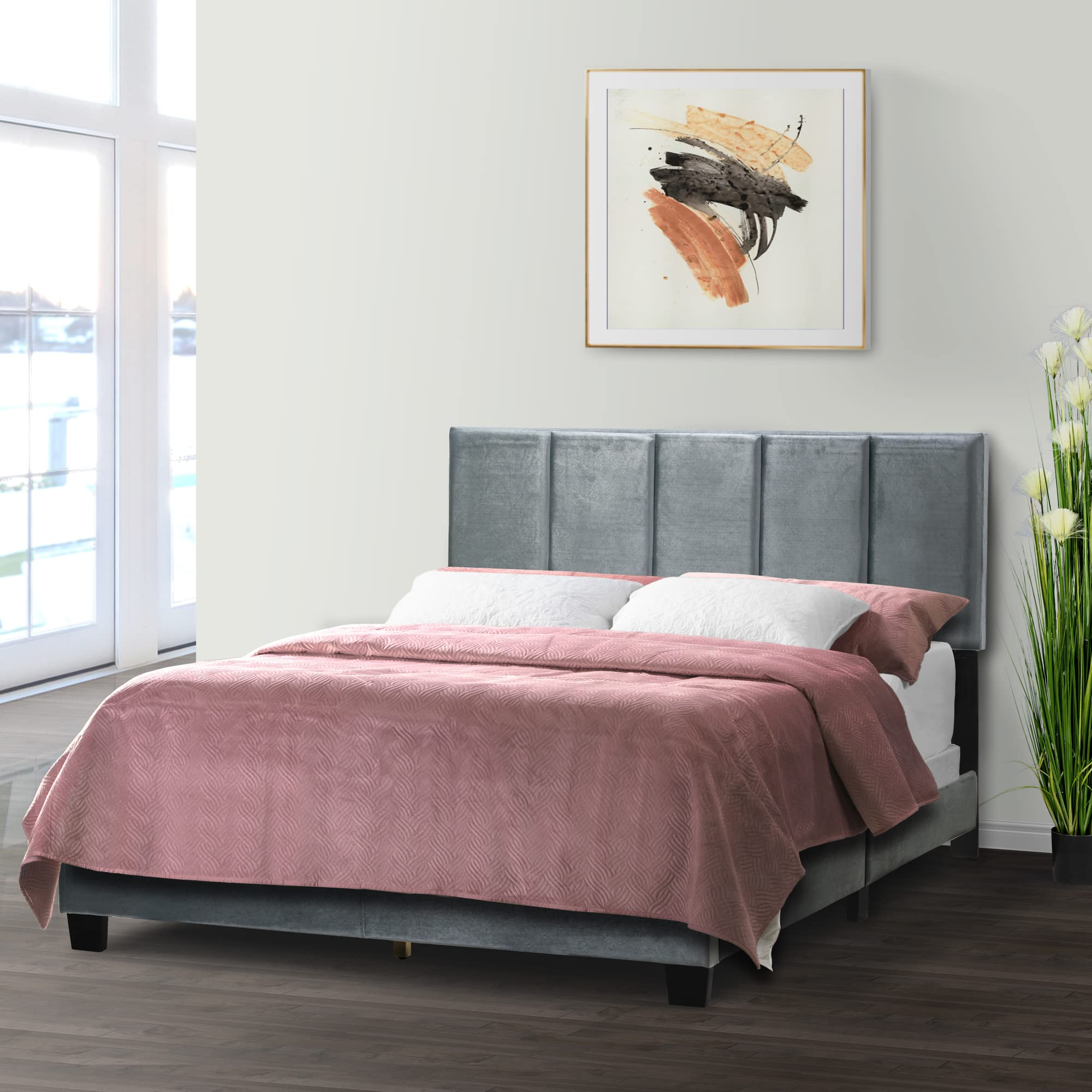 Luxury Arty Silver Grey Velvet Queen Bed with Elegant Line Stitch Tufting - Perfect for Modern Bedroom Decor & Master Suite Upgrade