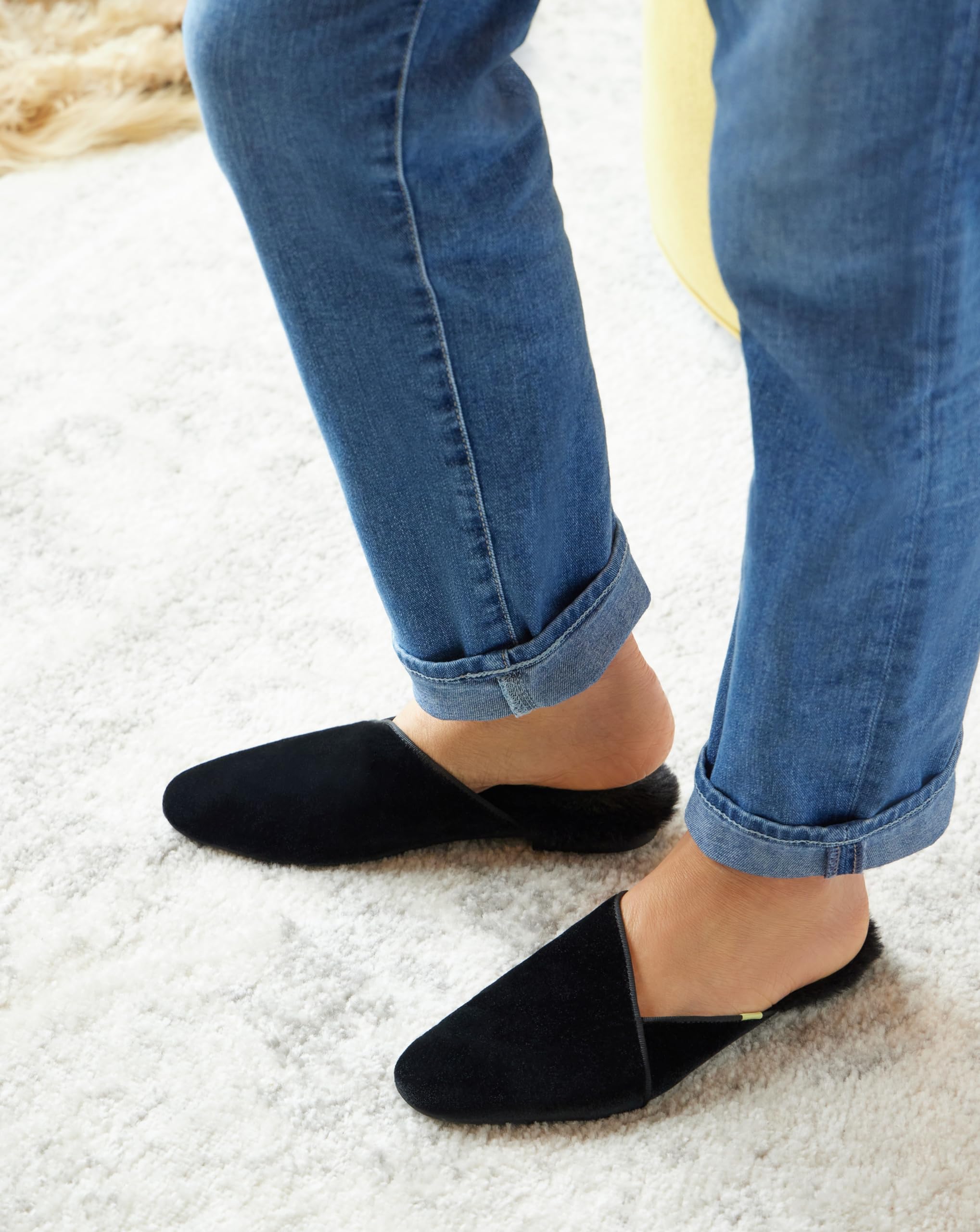 Women's Cozy House Slippers with Memory Foam & Arch Support - Soft Faux Fur Indoor/Outdoor Slippers with Anti-Slip Sole - Machine Washable Comfort Slippers for Home, Office, and Travel Use