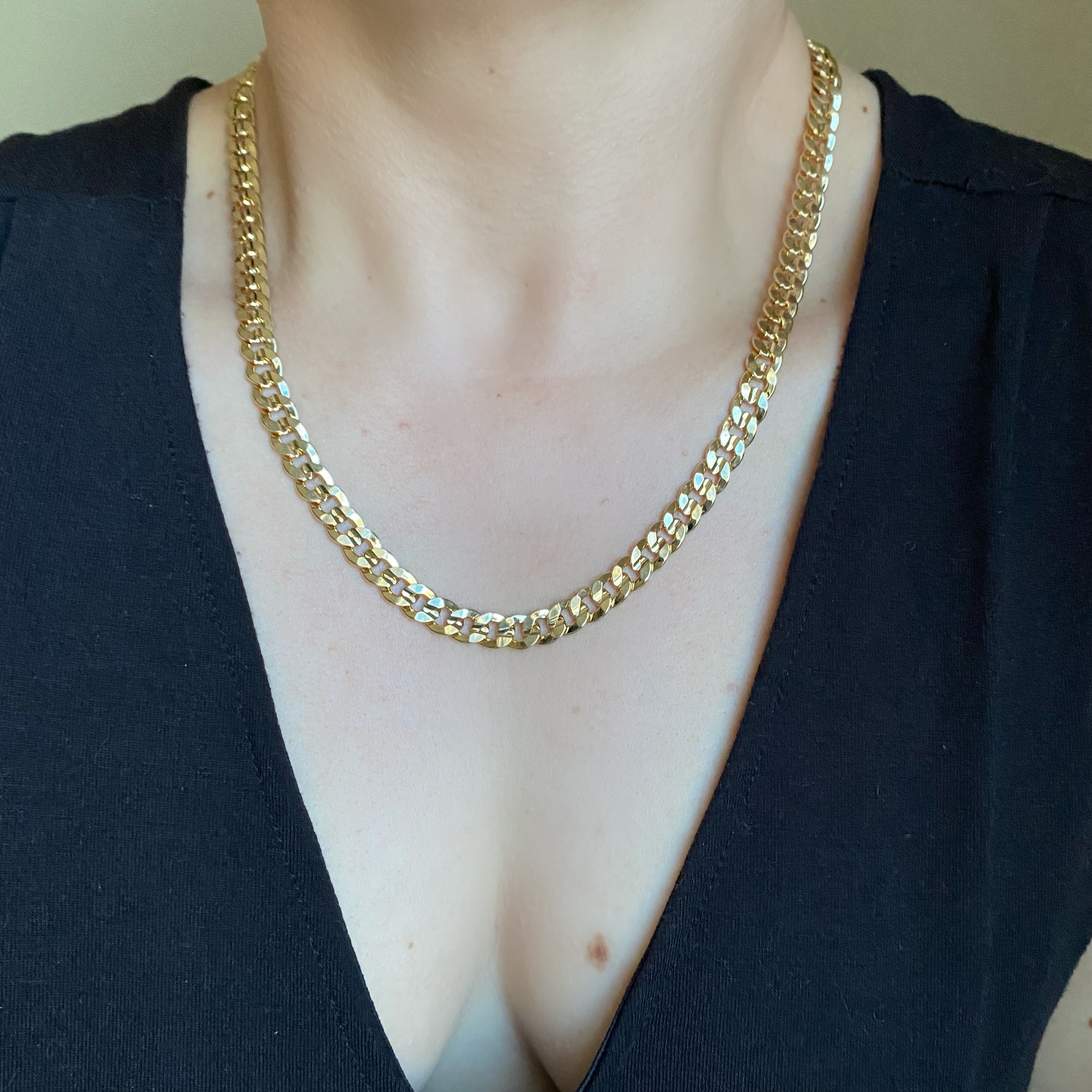 18K Gold Filled 8mm Diamond Cut Cuban Chain Necklace for Men & Women - Perfect for Layering, Gift Giving & Everyday Luxury Jewelry