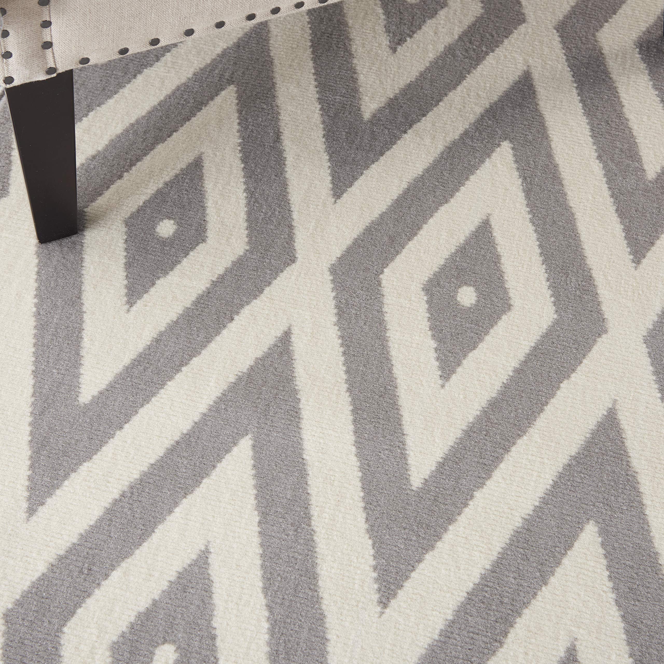 Nourison Grafix Geometric White/Grey 3'9