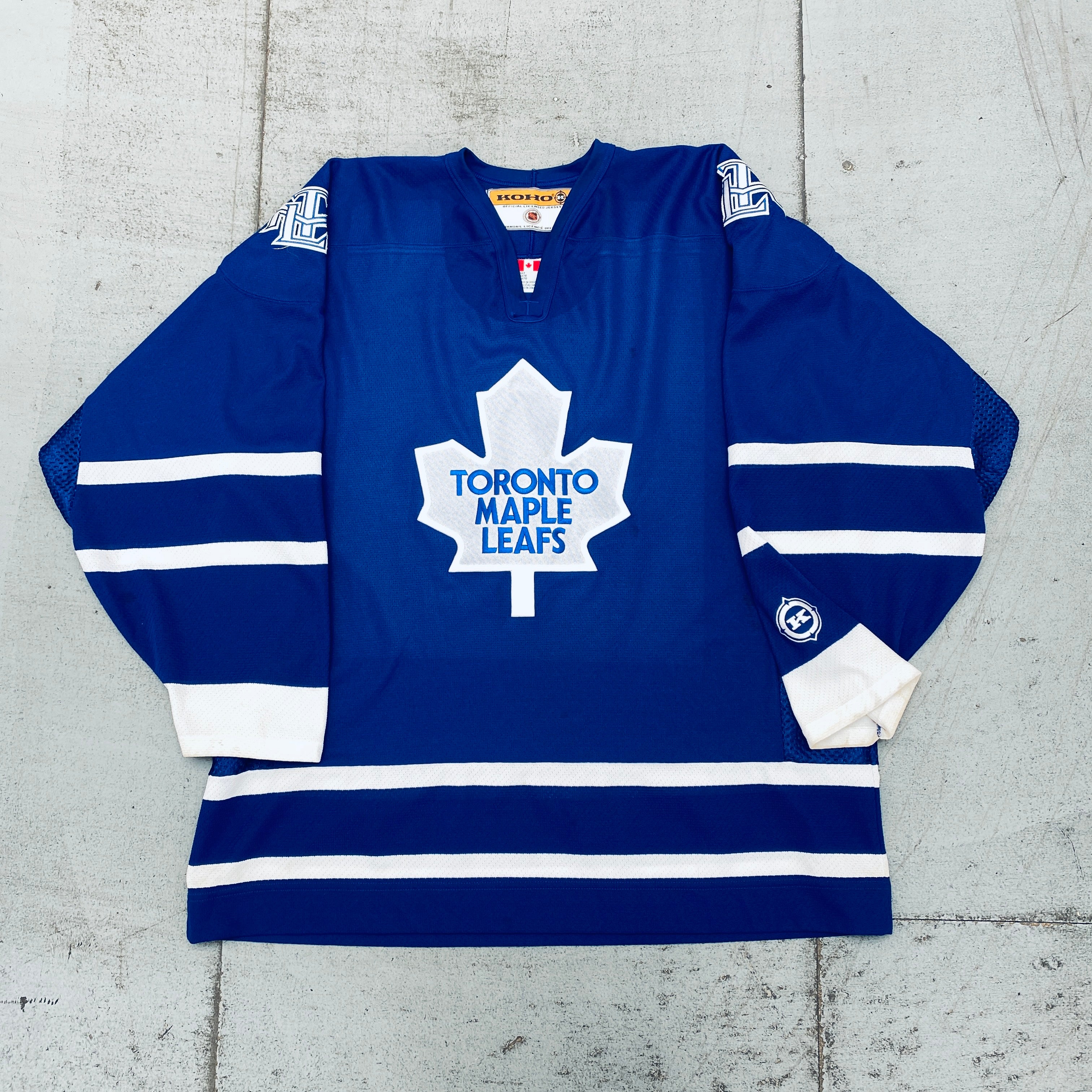Authentic Toronto Maple Leafs 2000 Koho Hockey Jersey - Size XL - Vintage NHL Hockey Fan Gear for Games & Collectibles
