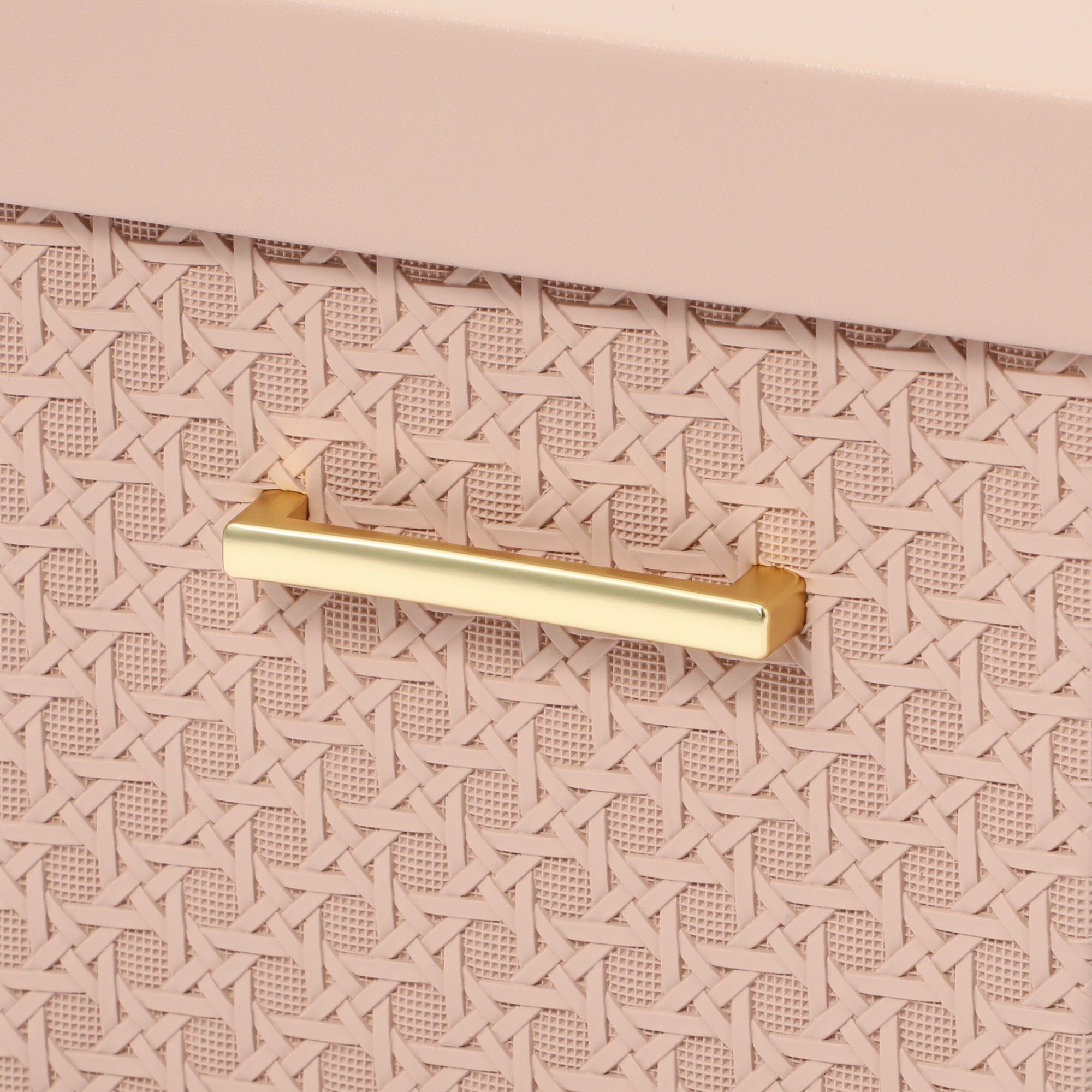 Elegant Small Pink Embossed Gift Box - Perfect for Jewelry, Cosmetics & Party Favors Packaging