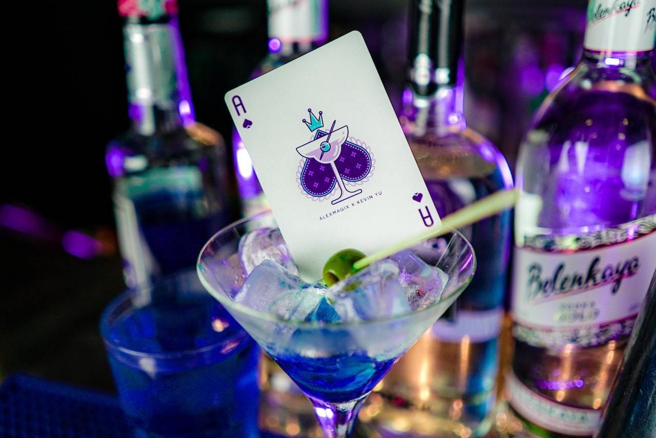 Glow in The Dark UV Blacklight Party Supplies - Perfect for Nightclubs, Raves, and Neon Themed Events