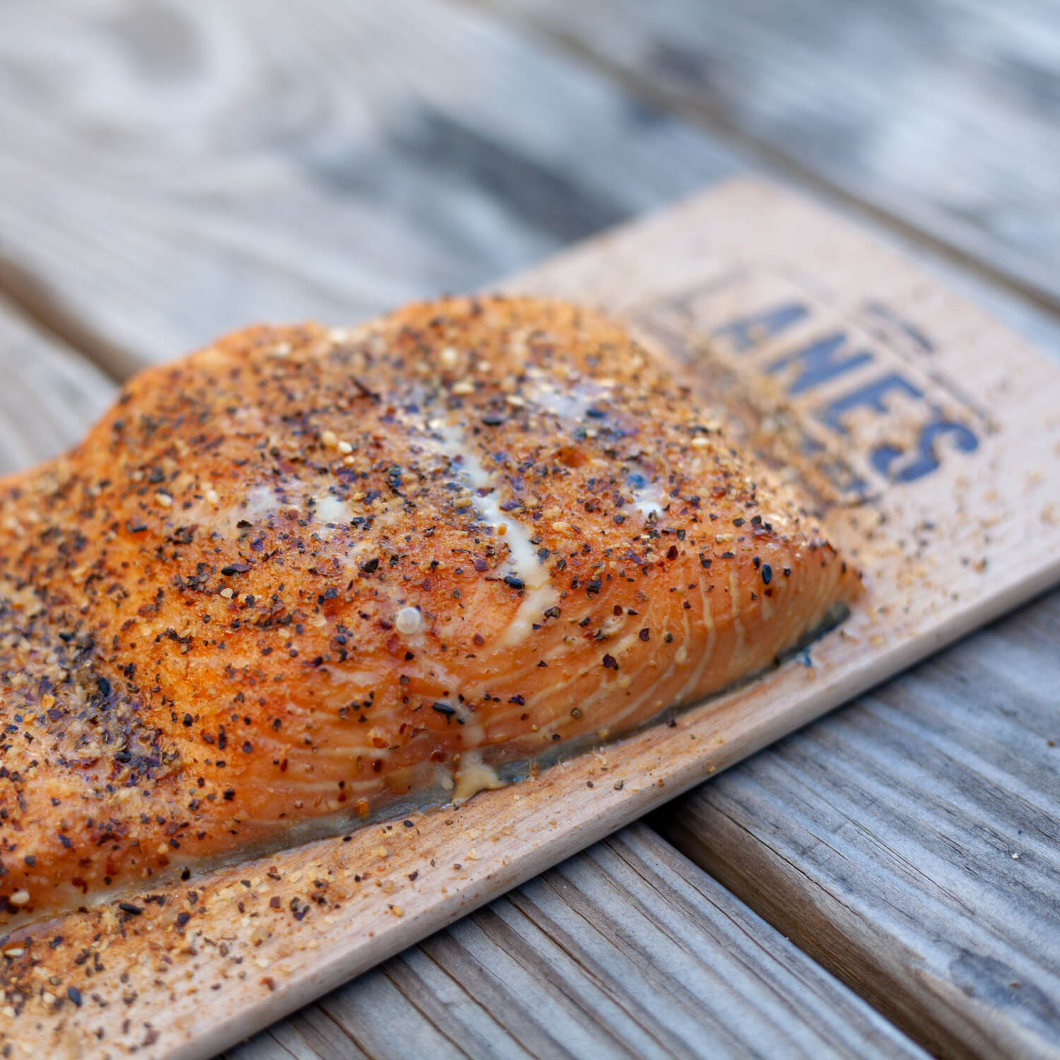 Premium Alder Wood Grilling Planks - 2 Pack Set for Smoking Salmon, Steak & Vegetables - Natural BBQ Wood Planks for Outdoor Cooking & Grilling