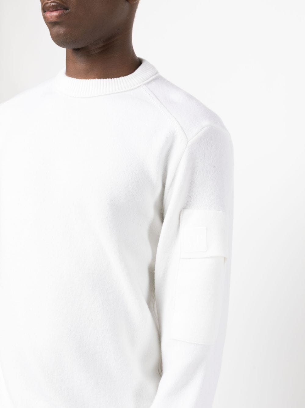 CP COMPANY METROPOLIS Sweater - Premium White Knit Pullover for Men | Urban Streetwear & Casual Winter Fashion