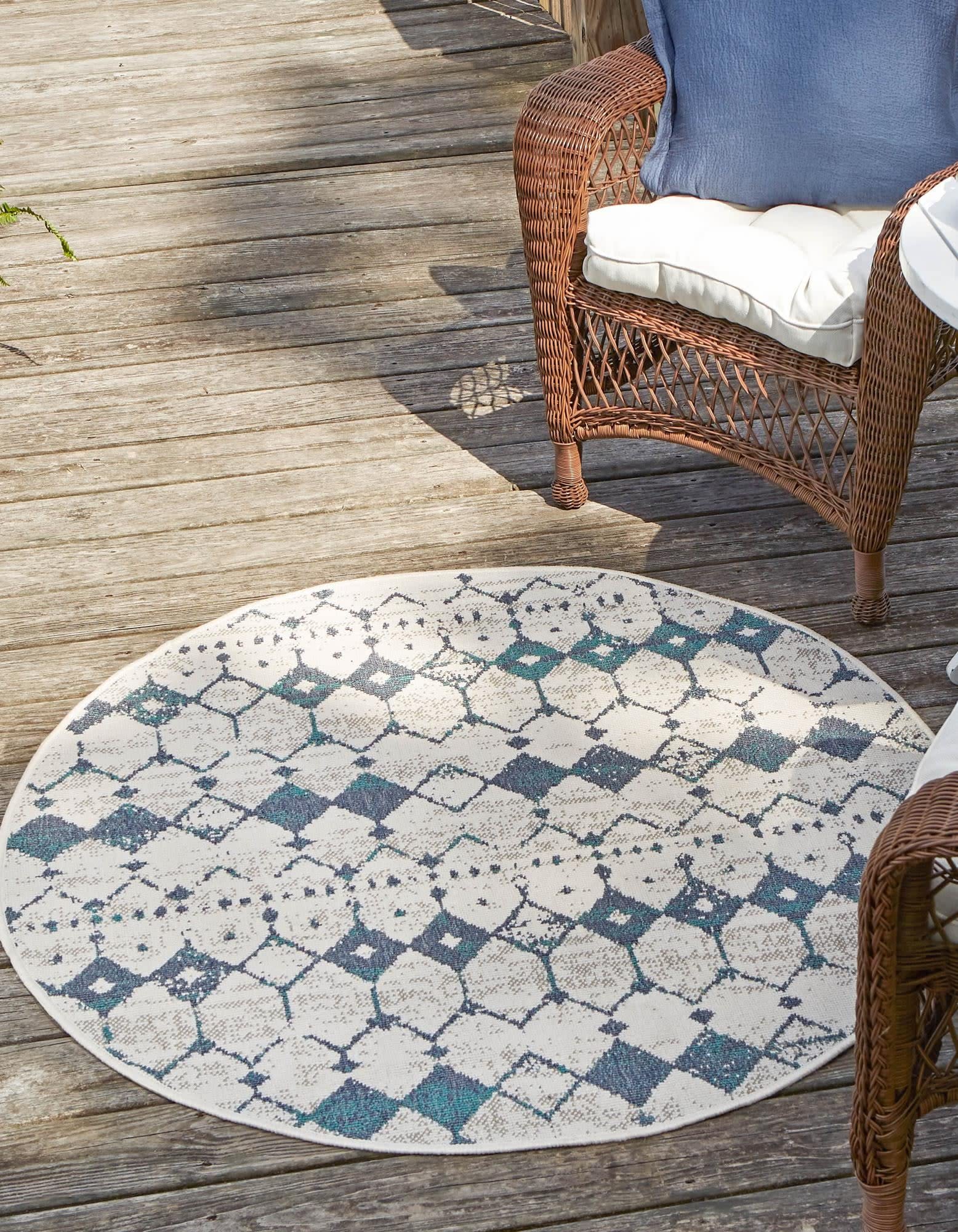 Unique Loom Outdoor Trellis Collection Area Rug - 7'1