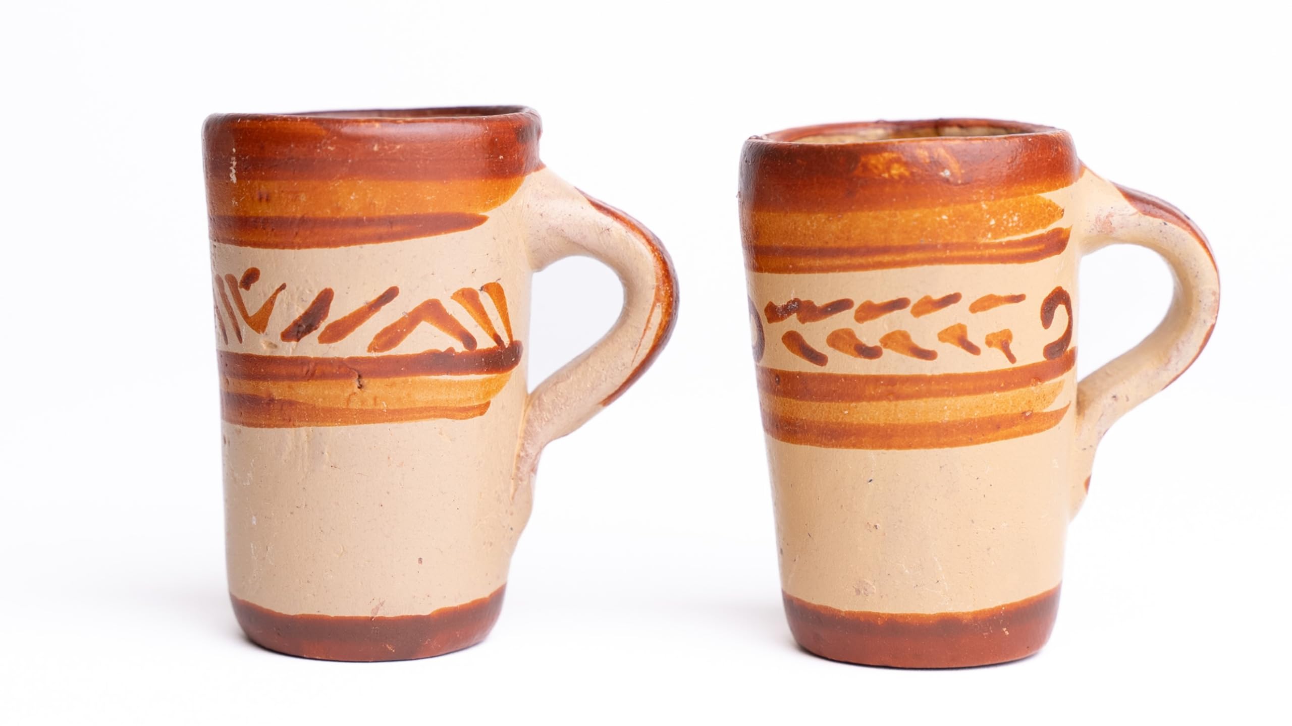 Premium Tequila Shot Glasses Set of 4 - Authentic Mexican Terracotta Clay Cups (2oz) - Handcrafted Barro Canelo with Handle - Perfect for Cinco de Mayo, Margarita Parties & Mexican-Themed Events