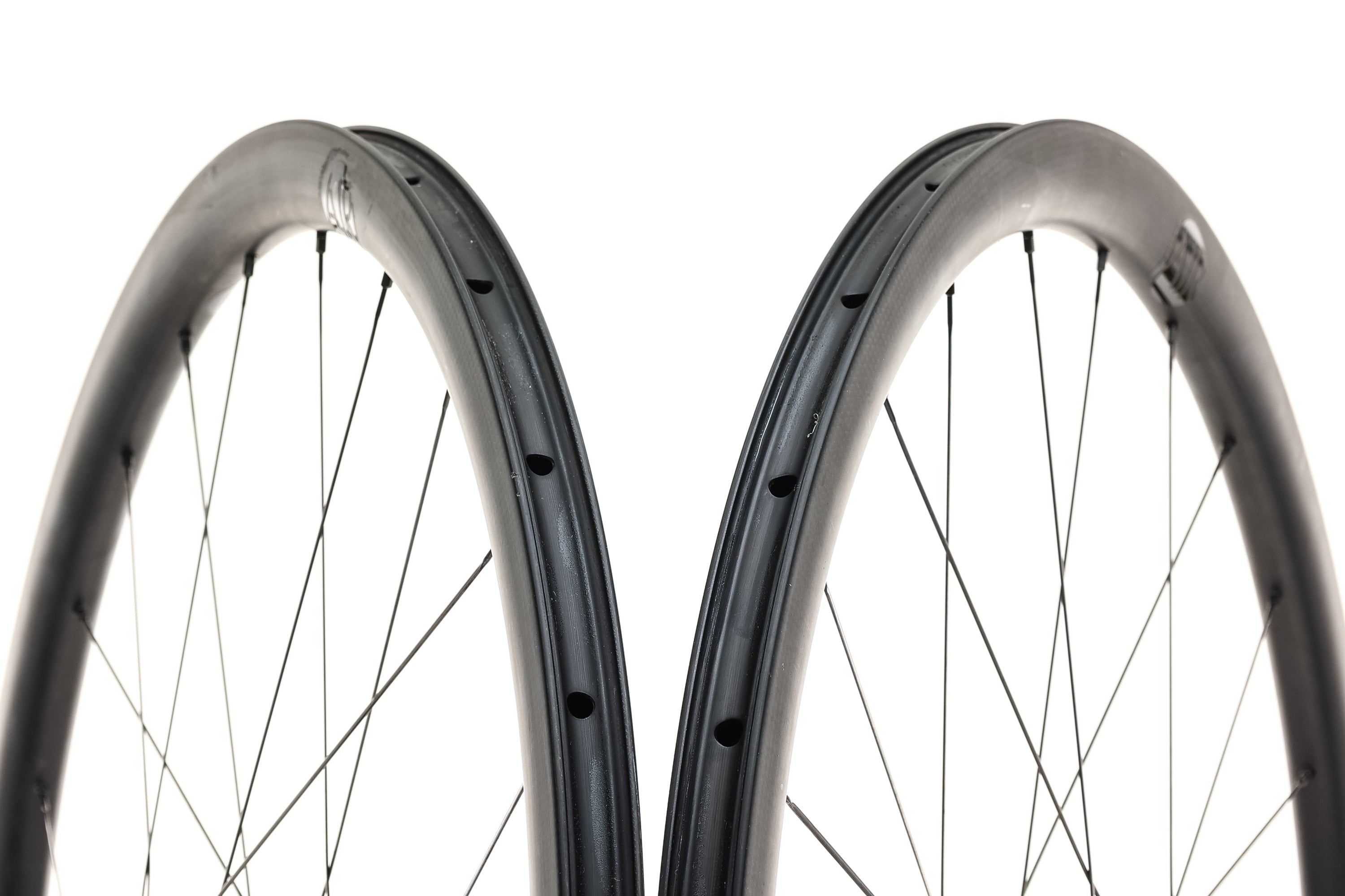 AIR Speed 35 Carbon Tubeless 700c Wheelset - Lightweight Aero Road Bike Wheels for Racing & Training - Perfect for Road Cycling, Triathlons & Endurance Rides