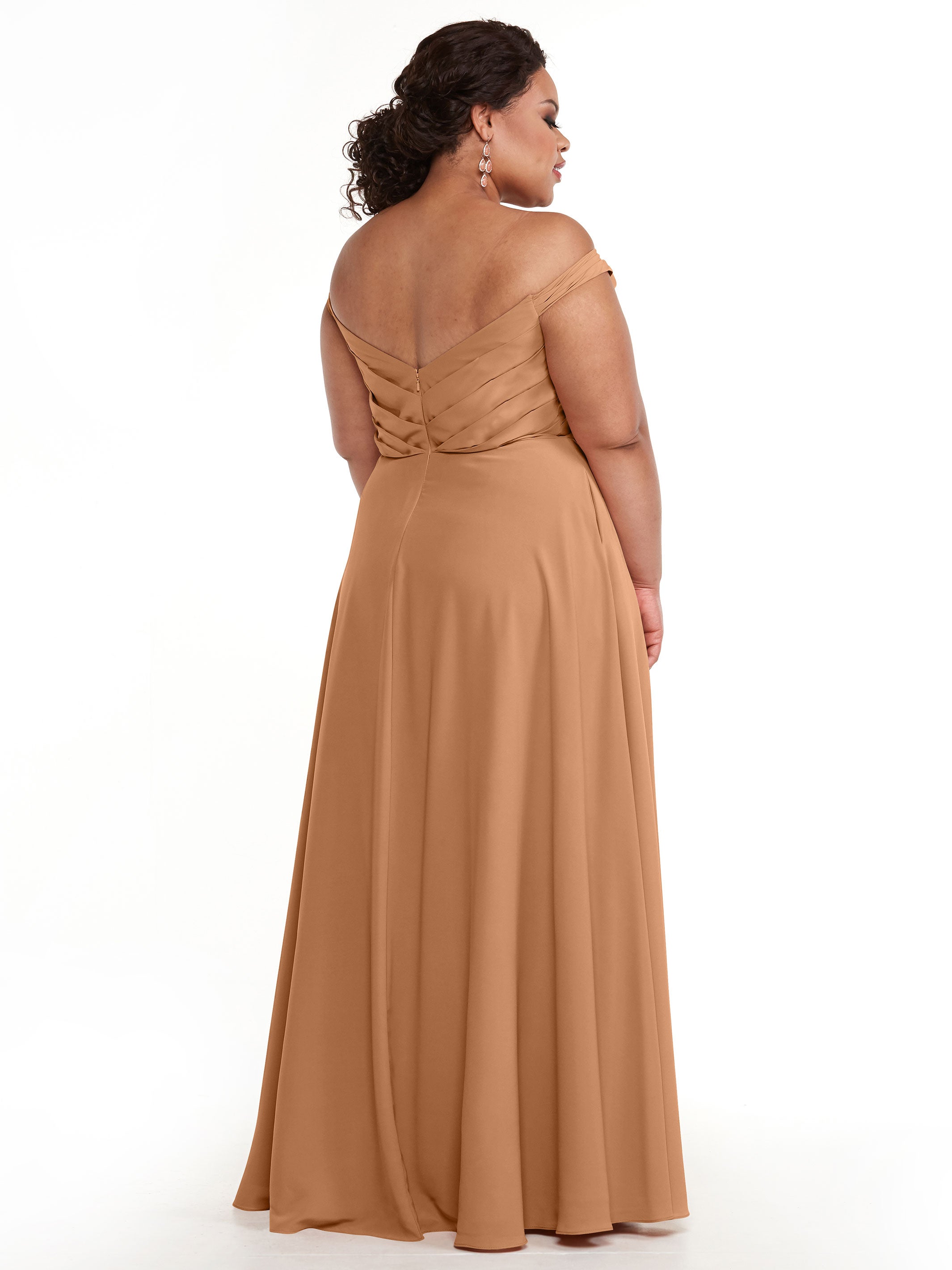 Elegant 83018 Stretch Chiffon Bridesmaid Dress with Pleated Sweetheart Neckline - Perfect for Weddings, Formal Events & Special Occasions