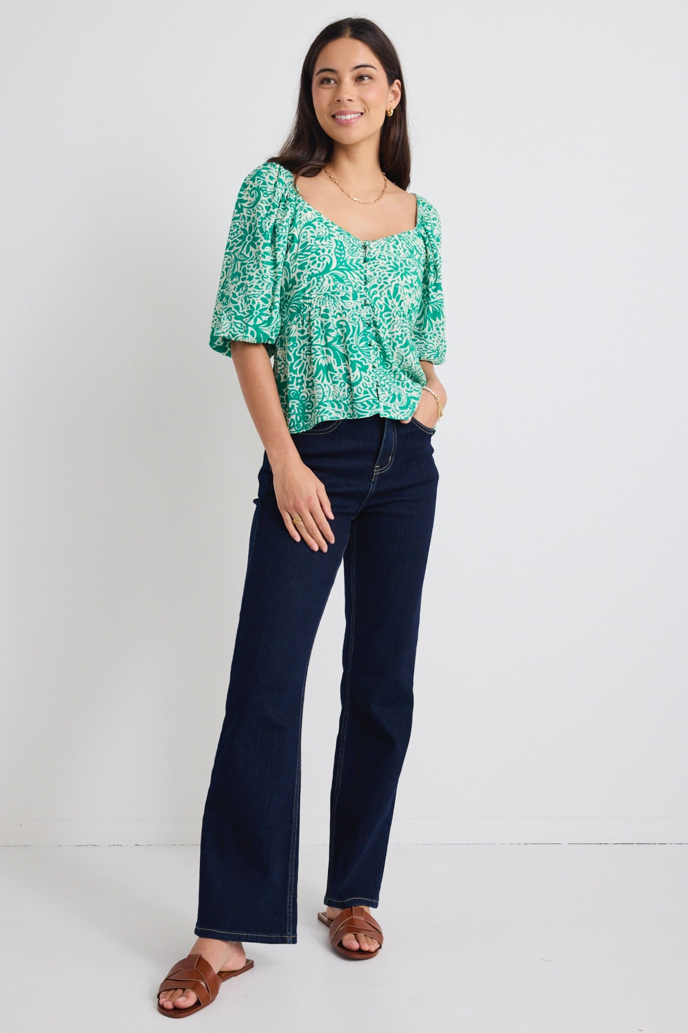 Amulet Green Batik Print Sweetheart Neck Short Sleeve Top - Stylish Floral Summer Blouse for Women, Perfect for Beach Vacations & Casual Outings