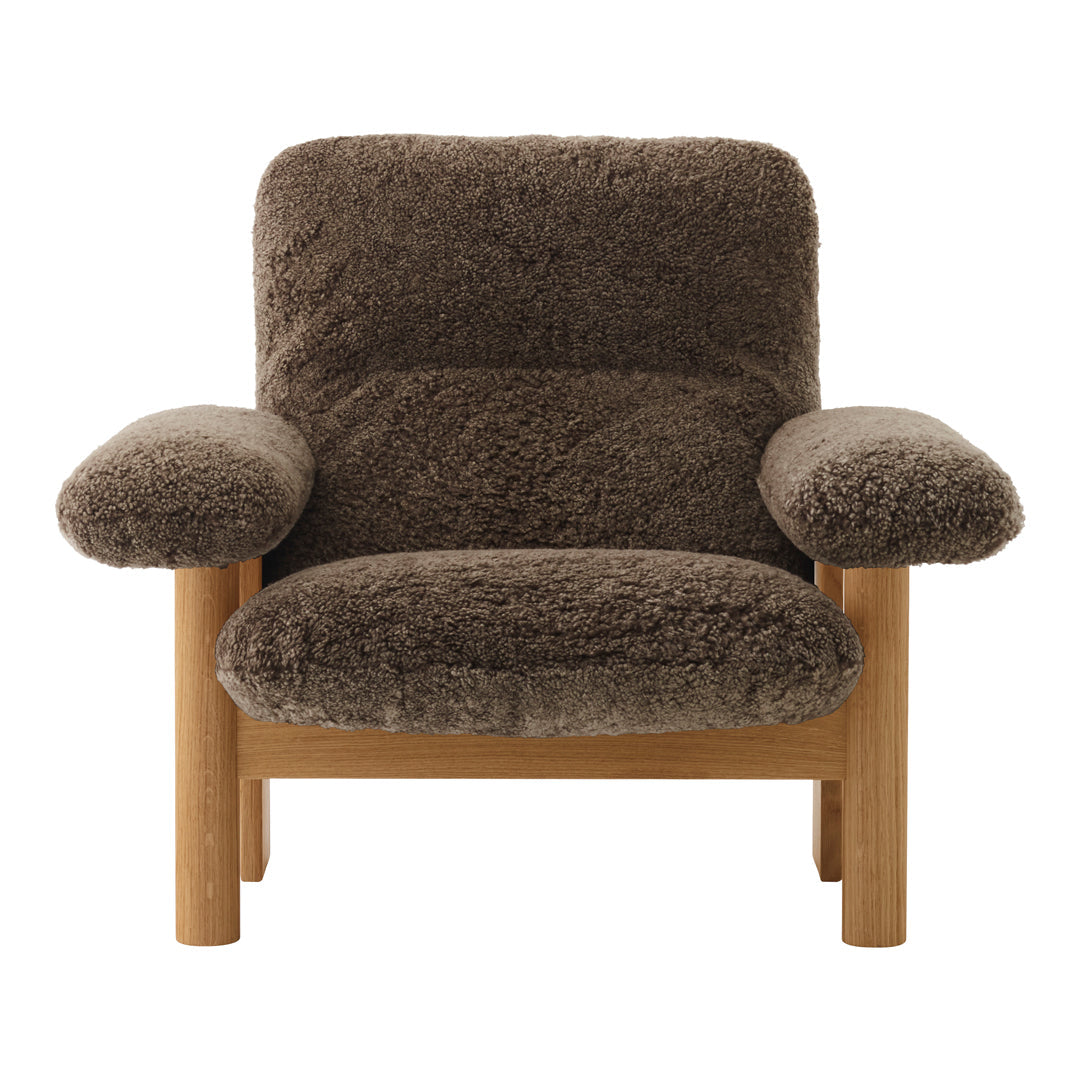Brasilia Lounge Chair - Mid Century Modern Accent Chair for Living Room, Bedroom & Office - Comfortable Upholstered Armchair with Wooden Legs - Perfect for Relaxing, Reading & Decor