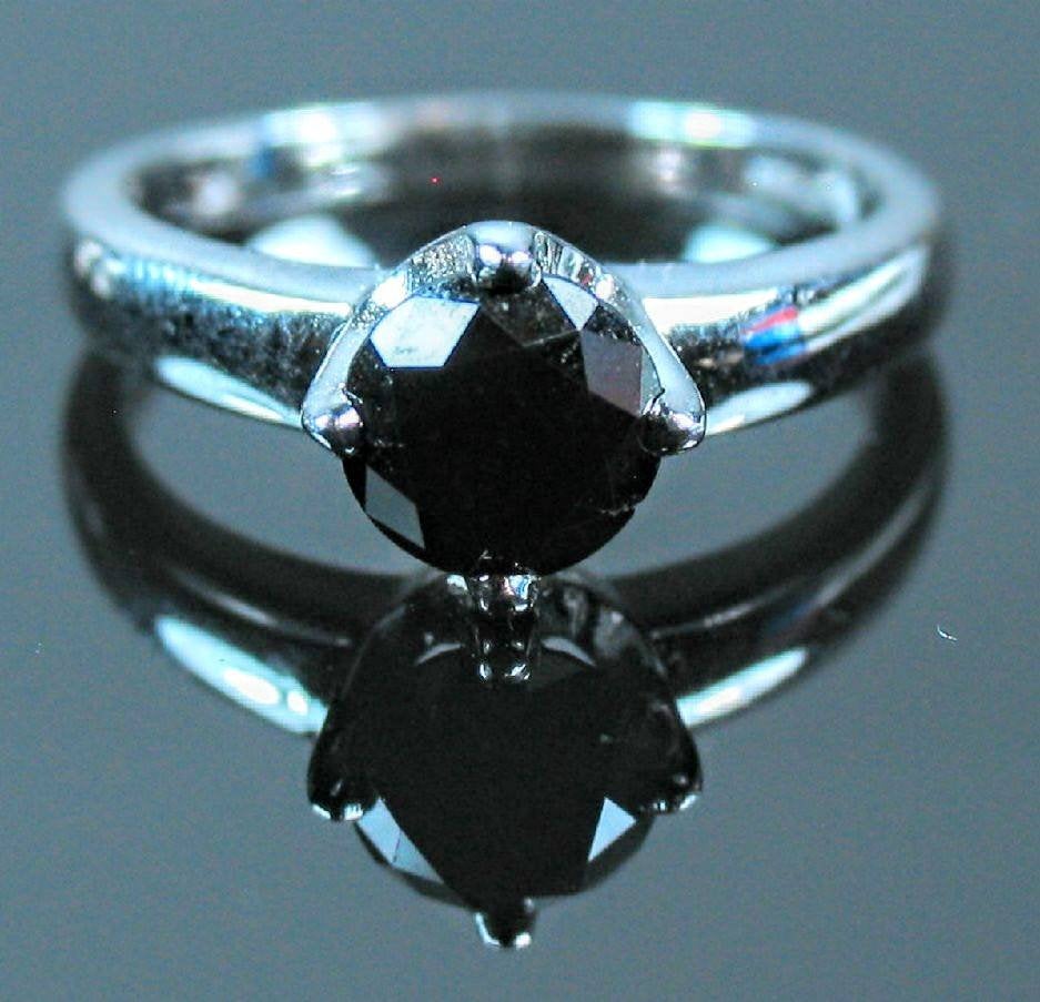 14K Yellow or White Gold 0.5-2.5ct Black Diamond Engagement Ring - 4 Prong Vee Setting, Size 6.5/7 - Classic Wedding Band for Women, Perfect for Proposals, Anniversaries & Special Occasions