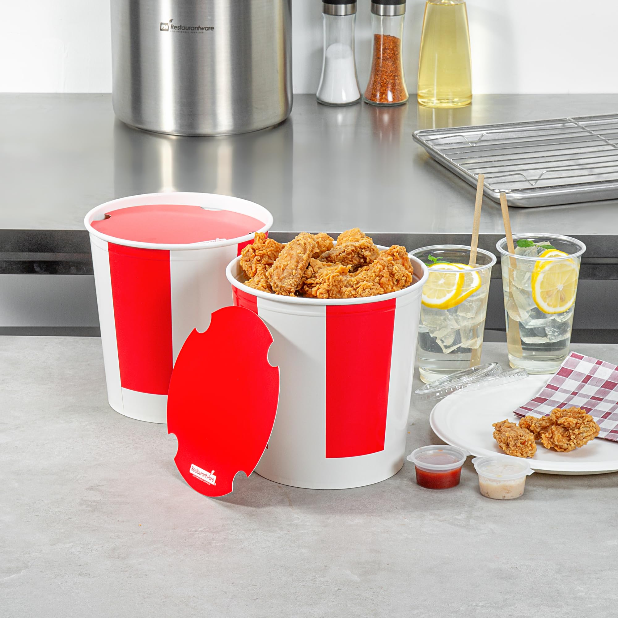 Restaurantware Bio Tek 130oz Chicken Buckets with Vented Lids - 100 Pack Greaseproof, Freezable Disposable Food Containers in Red & White - Ideal for Restaurants, Cafes, Takeout & Catering