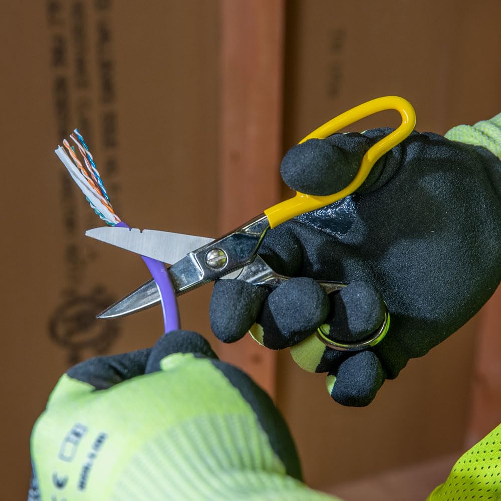 Klein Tools 46039 Professional Cable Splicer's Kit - Includes Electrician's Knife & Free-Fall Snips for Electrical Wiring & Telecom Work | Perfect for Electricians, Linemen & Telecom Technicians