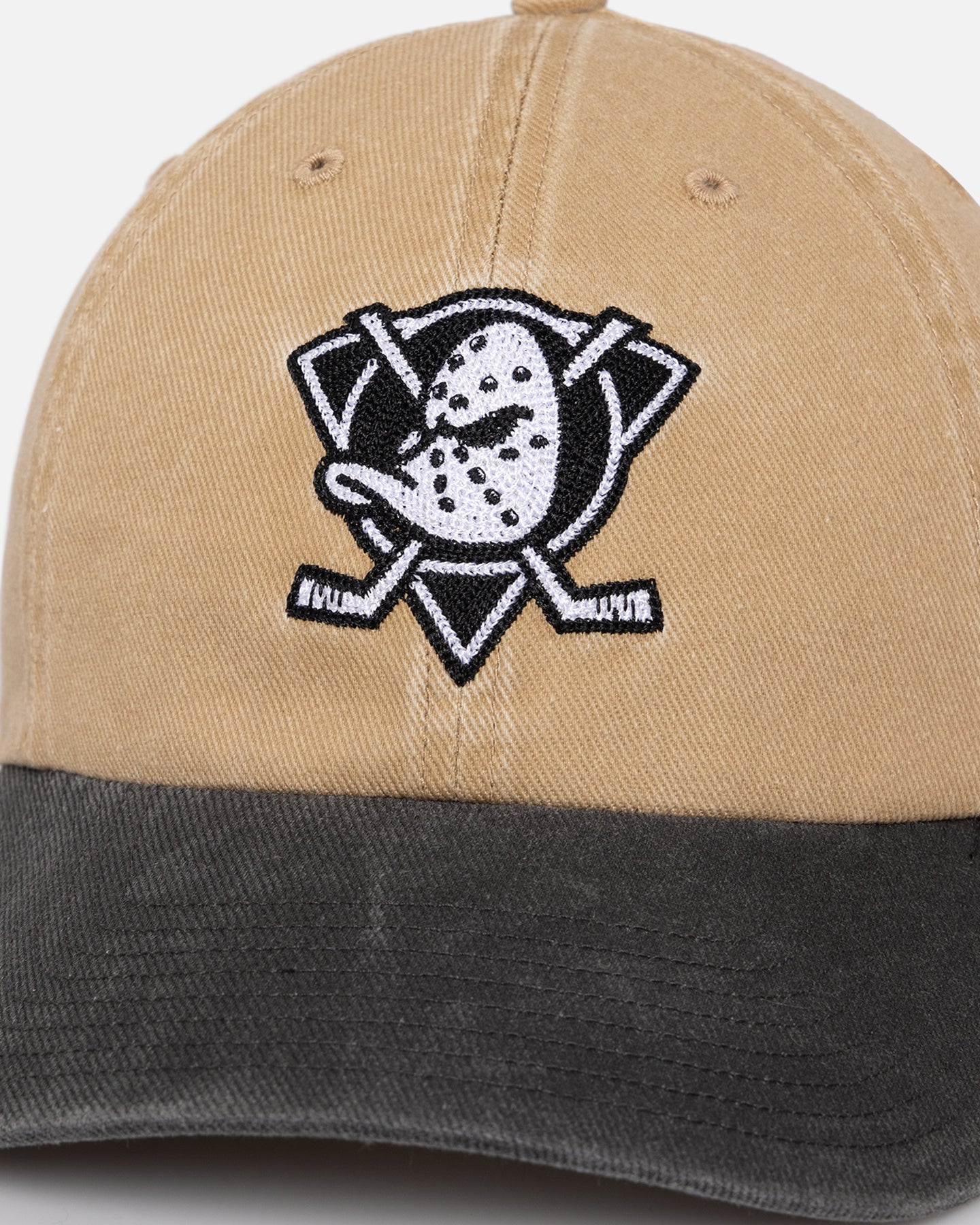 47 Brand Anaheim Ducks 'Apollo Chain' 47 Clean Up Strapback Khaki Hat - Official NHL Hockey Cap for Men & Women - Perfect for Game Day, Casual Wear & Sports Fans