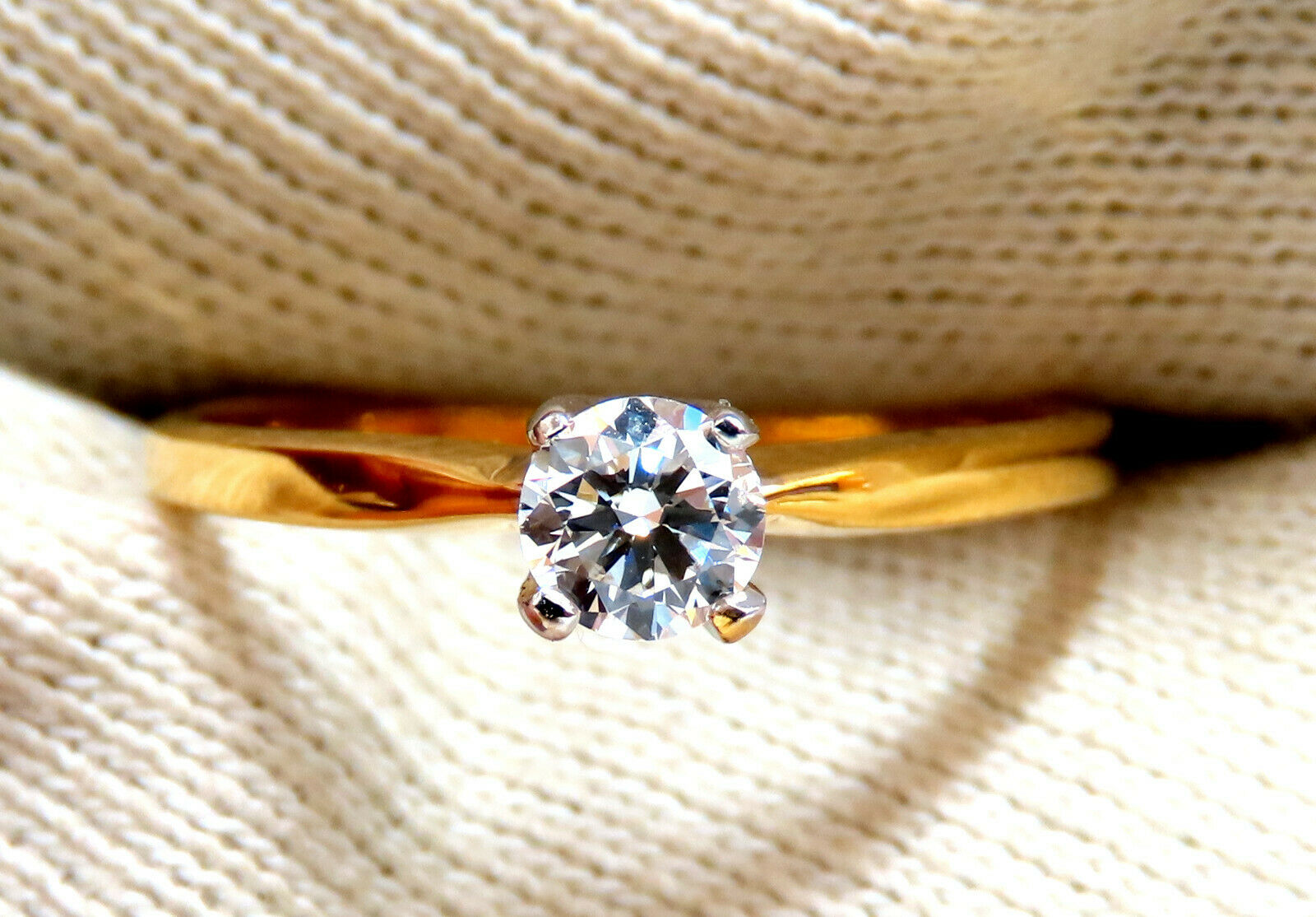 GIA Certified 0.30ct Round Cut Diamond Engagement Ring in 14K White Gold - SI2 Clarity, Classic Solitaire Setting | Perfect for Proposals, Anniversaries & Special Occasions