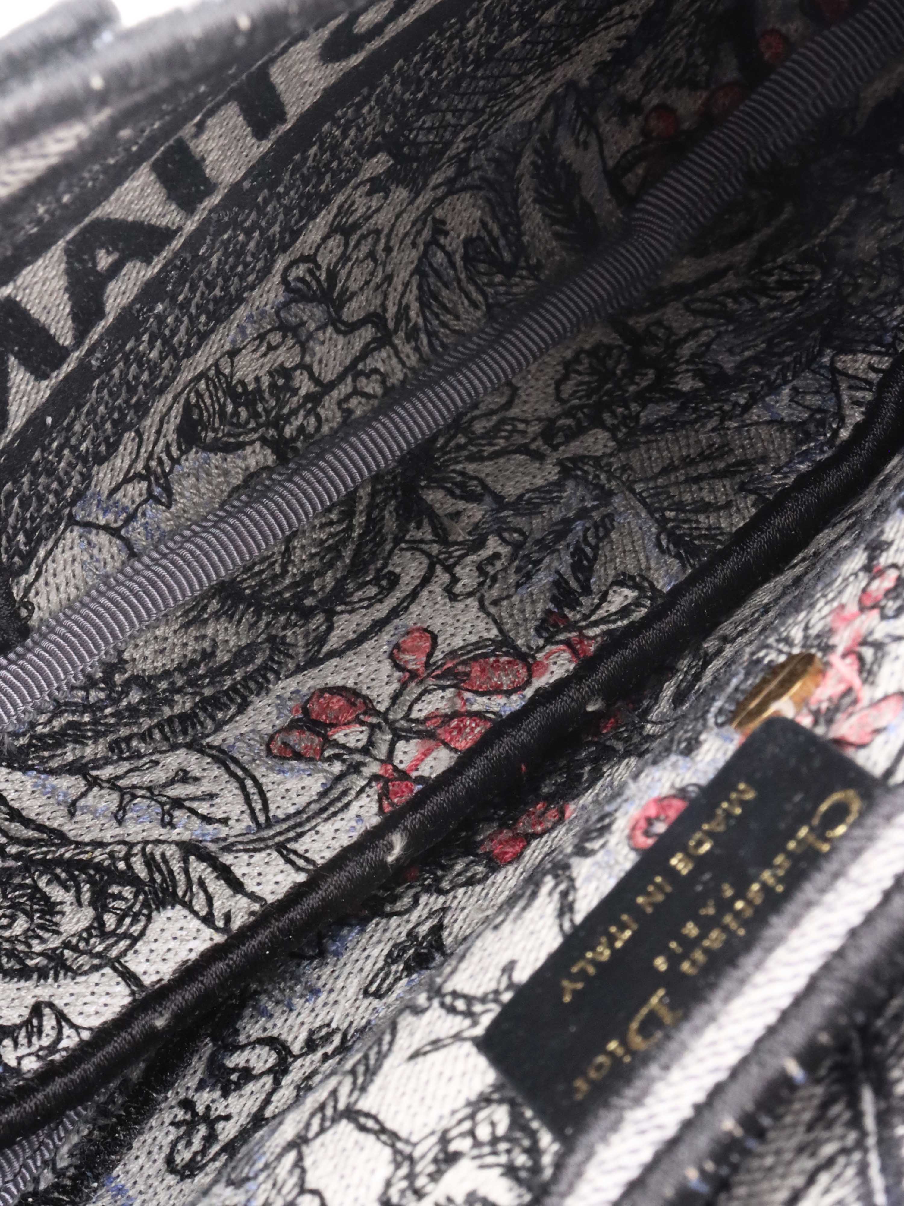 Dior Blue Jardin Saddle Bag - Luxury Designer Handbag for Women | Perfect for Parties, Date Nights & Special Occasions