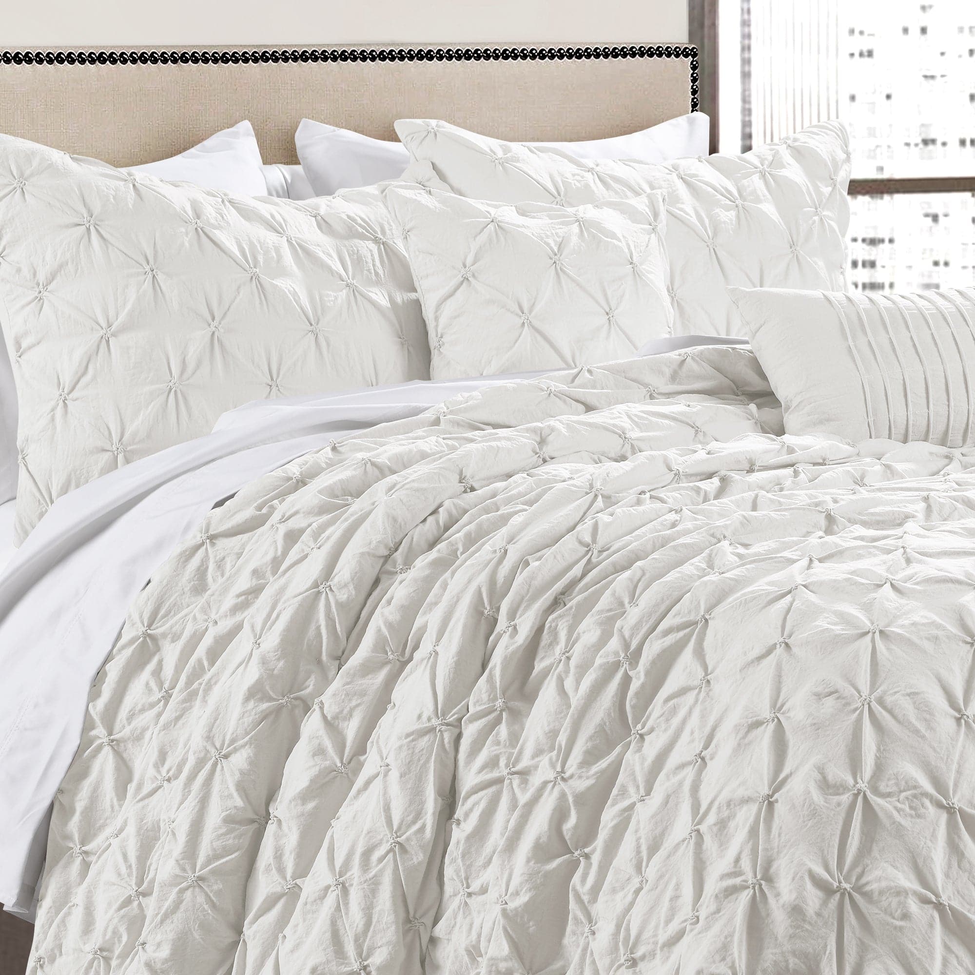 Ravello Pintuck 5-Piece Comforter Set - Queen Size Bedding with Pillow Shams - Luxury Soft Microfiber for Cozy Bedroom Decor