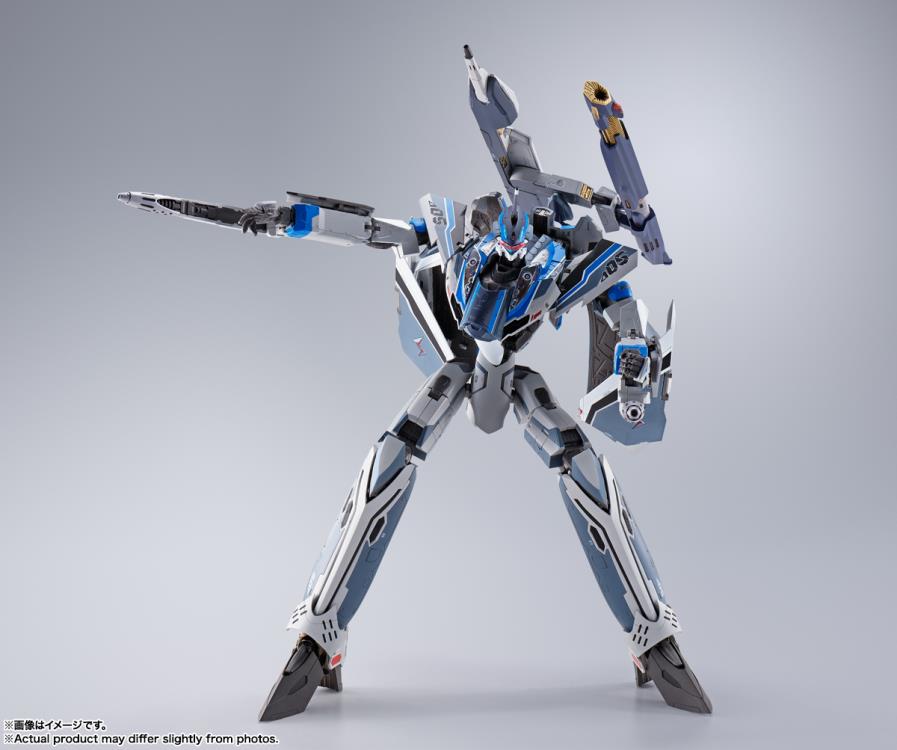 Bandai DX Chogokin VF-31AX Kairos Plus Hayate Immerman Custom Action Figure - Macross Delta Movie Edition | Collectible Anime Mecha Model for Display & Play | Perfect for Anime Fans & Model Collectors