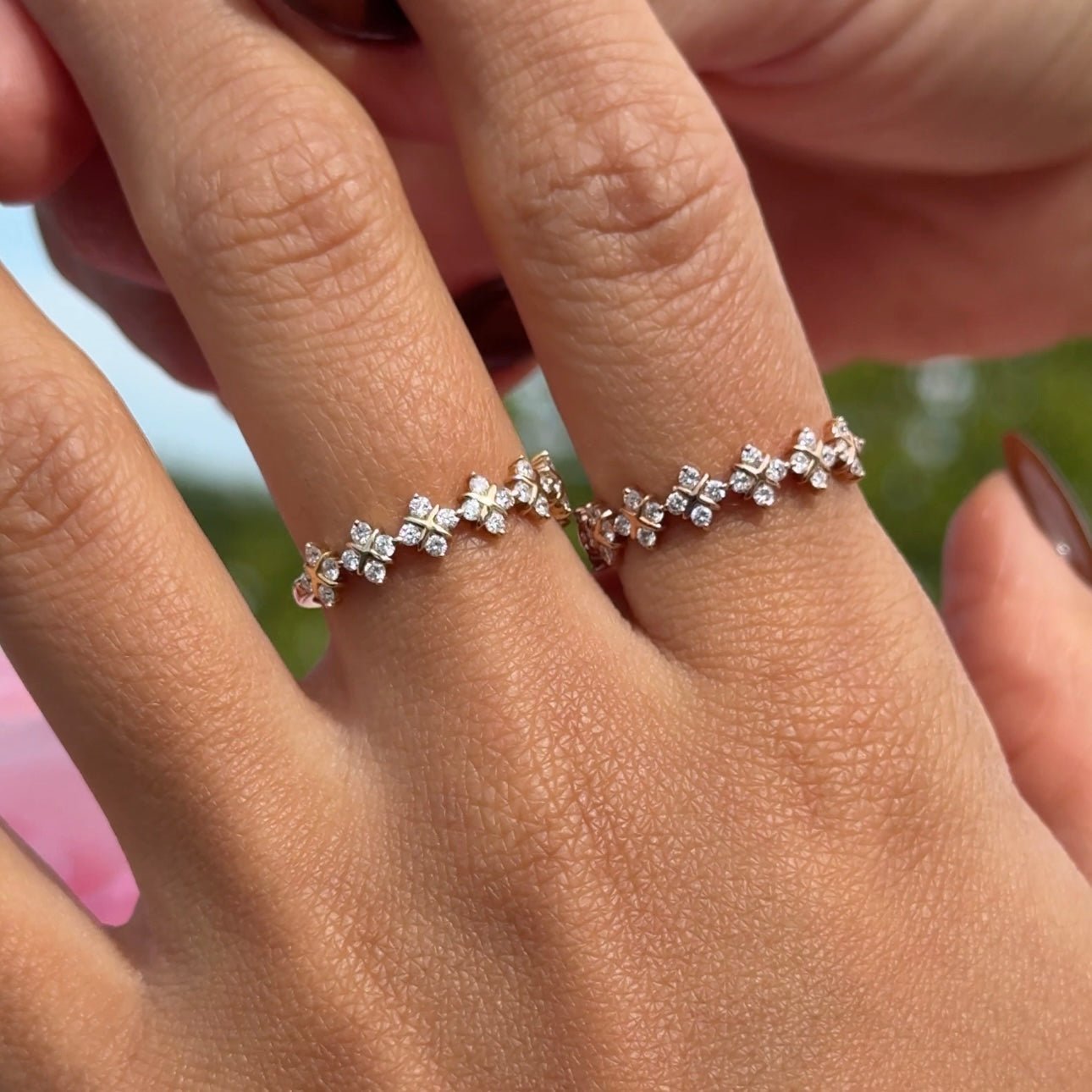 14K Rose Gold Diamond Clover Criss Cross Eternity Ring for Women - Elegant Wedding Band, Anniversary Gift, or Everyday Jewelry - Perfect for Romantic Occasions, Date Nights & Special Celebrations
