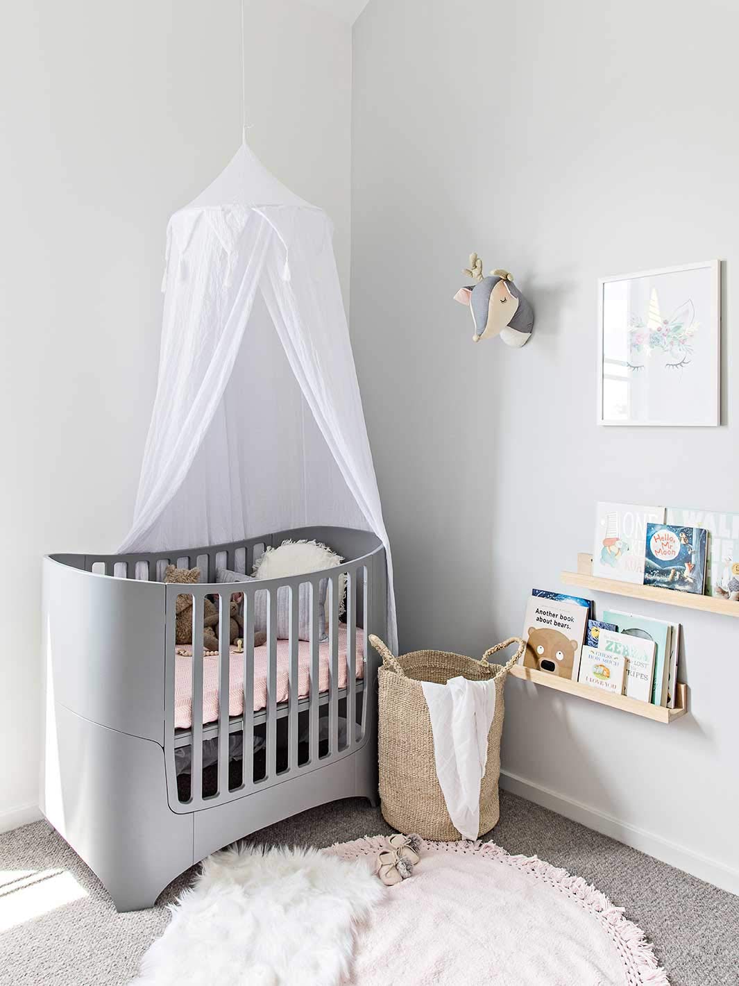 25 Momme Mulberry Silk Crib Fitted Sheet - Hypoallergenic Baby Bedding for Hair Loss & Eczema | SIDS Safe Silk Crib Sheet | Pink Herringbone Design | Perfect for Nursery, Baby Shower Gifts & Sensitive Skin Care