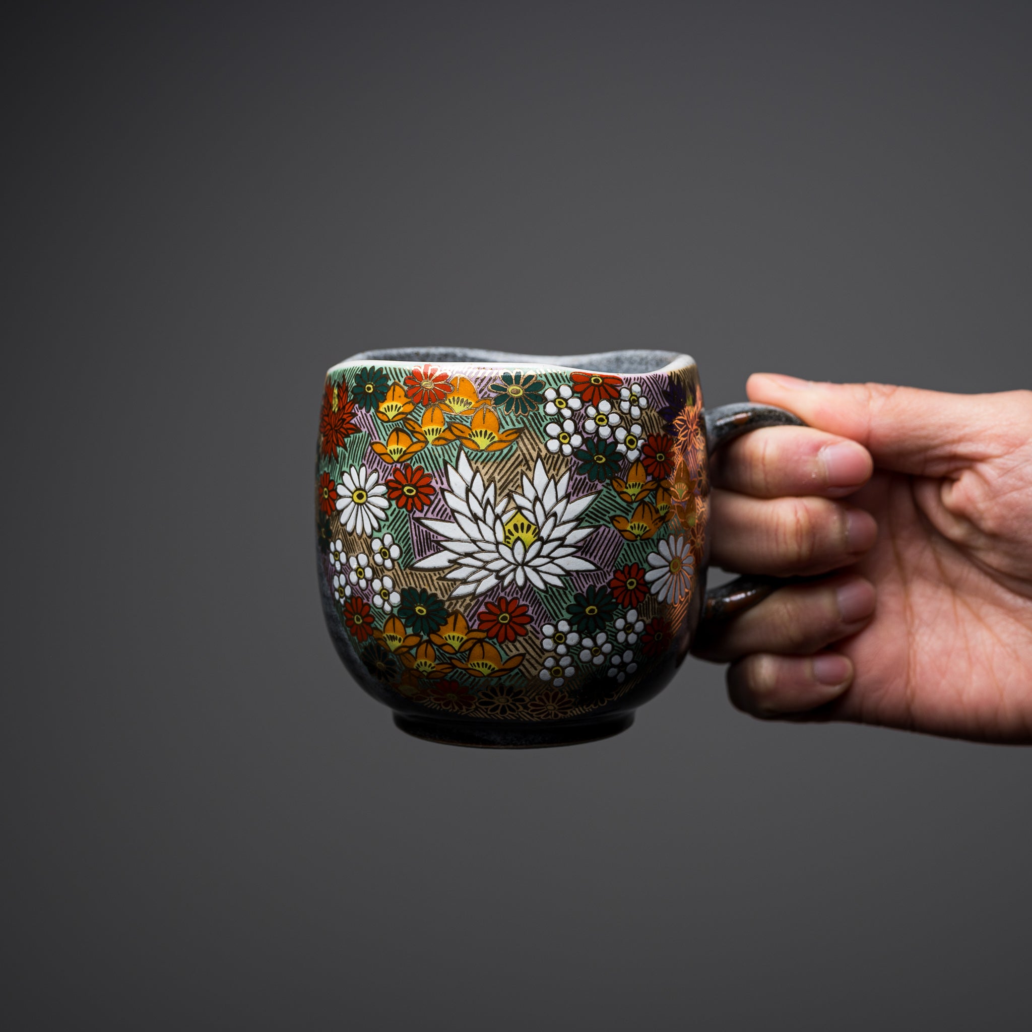 Kutani Ware Four Seasons Gold Hanazume Mug Cup - Japanese Ceramic Tea & Coffee Cup with Floral Design, Perfect for Home, Office & Gifts