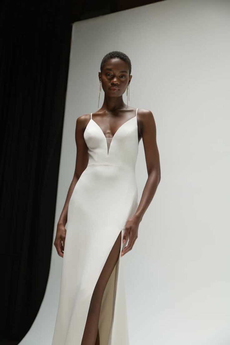 Jenny Yoo Ainsley Gown - Elegant Wedding Dress for Brides | Perfect for Formal Weddings & Special Occasions