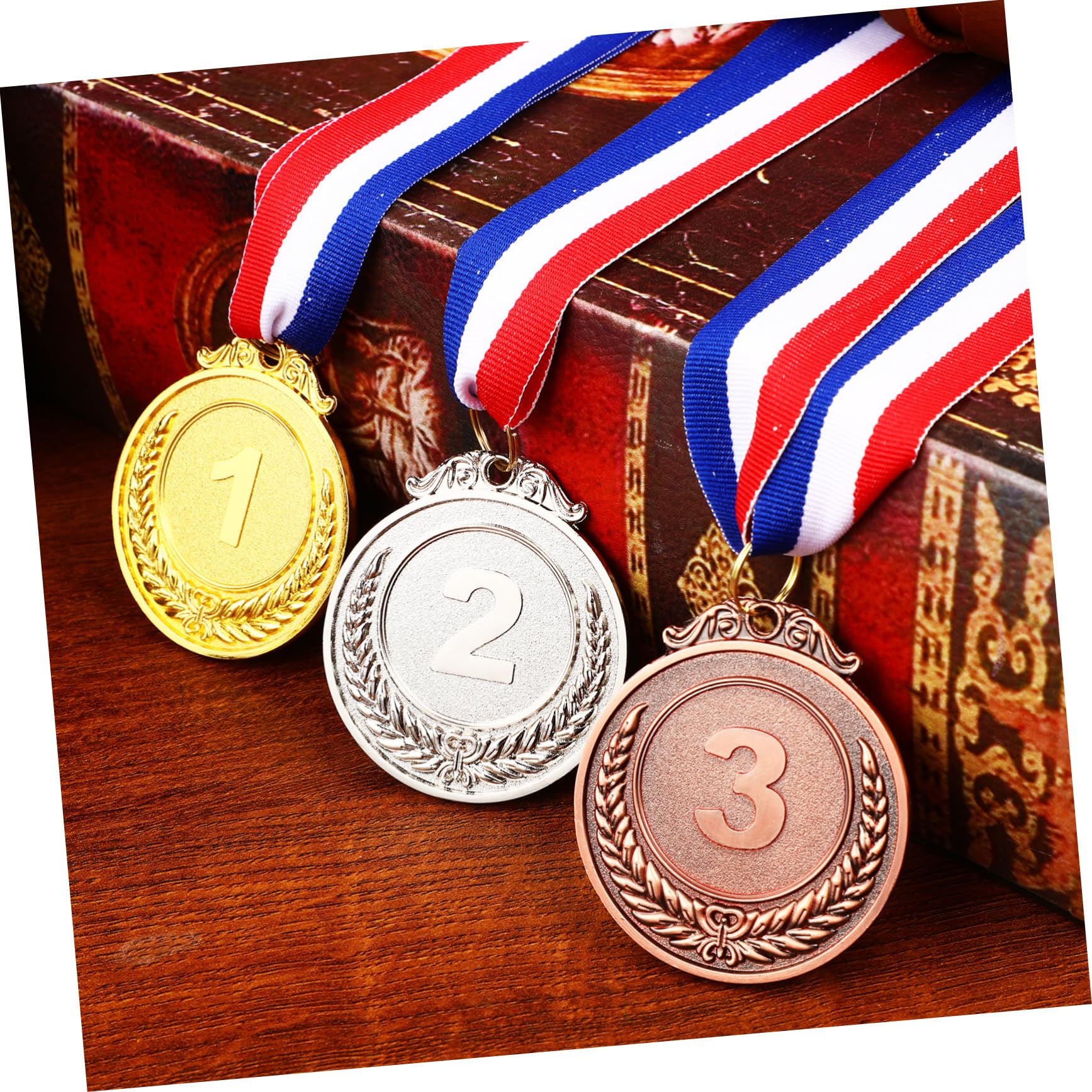 SUPVOX Plastic Award Trophy - Gold Prize Cup Toy for Kids, Sports, School Rewards & Party Games - Perfect for Competitions, Achievements & Fun Events