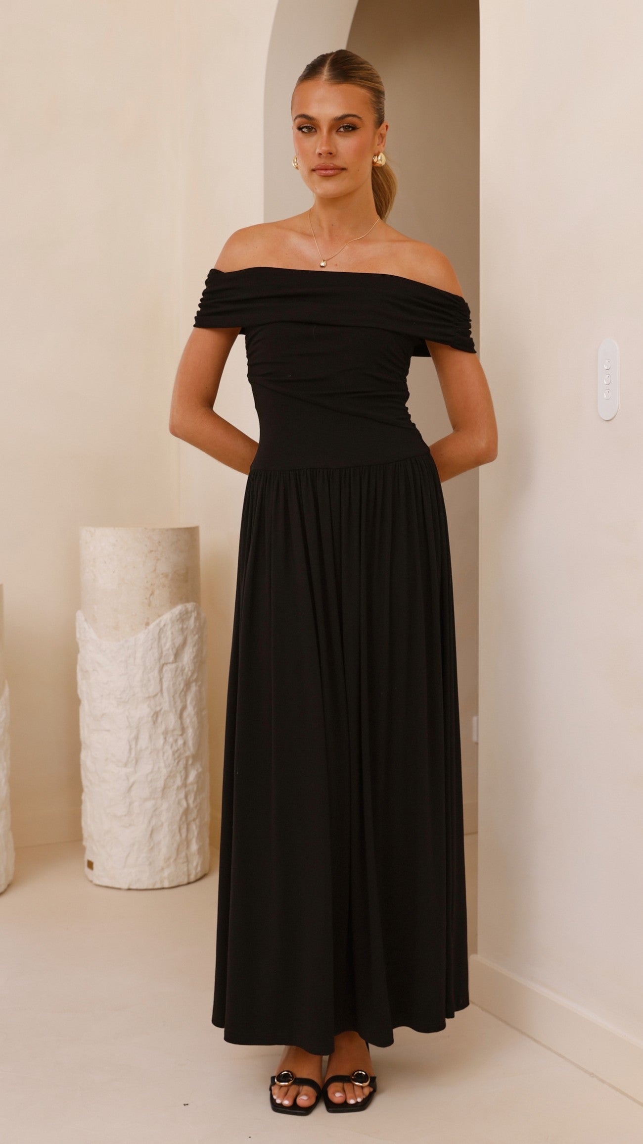 Elegant Manalla Maxi Dress for Women - Black Flowy Long Dress for Summer, Beach, Party & Casual Wear