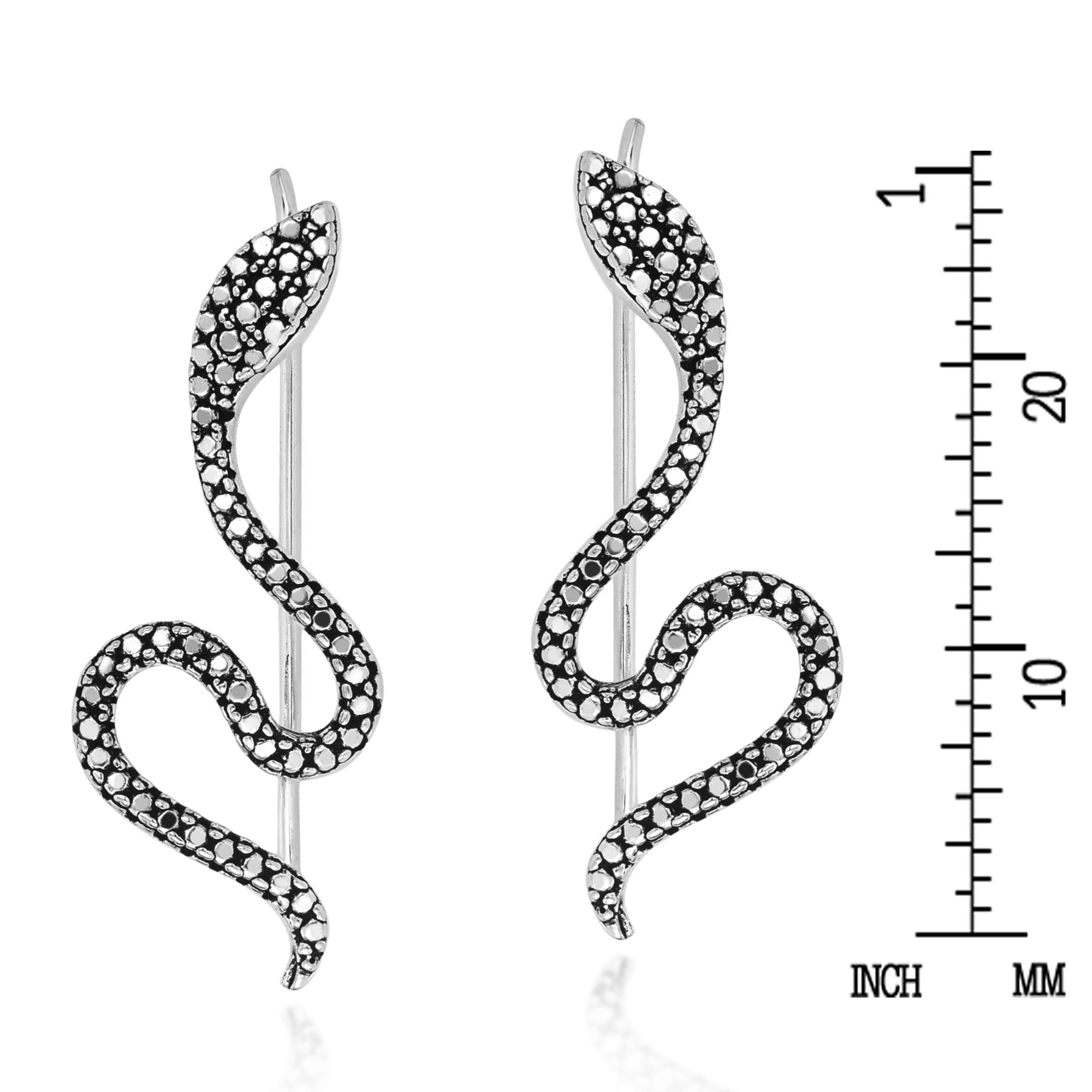 AeraVida Sterling Silver Snake Crawler Earrings for Women | Minimalist Reptile Inspired Textured Coiled Earrings | Animal Jewelry | Casual & Boho Style | Perfect for Everyday Wear, Parties & Gifts