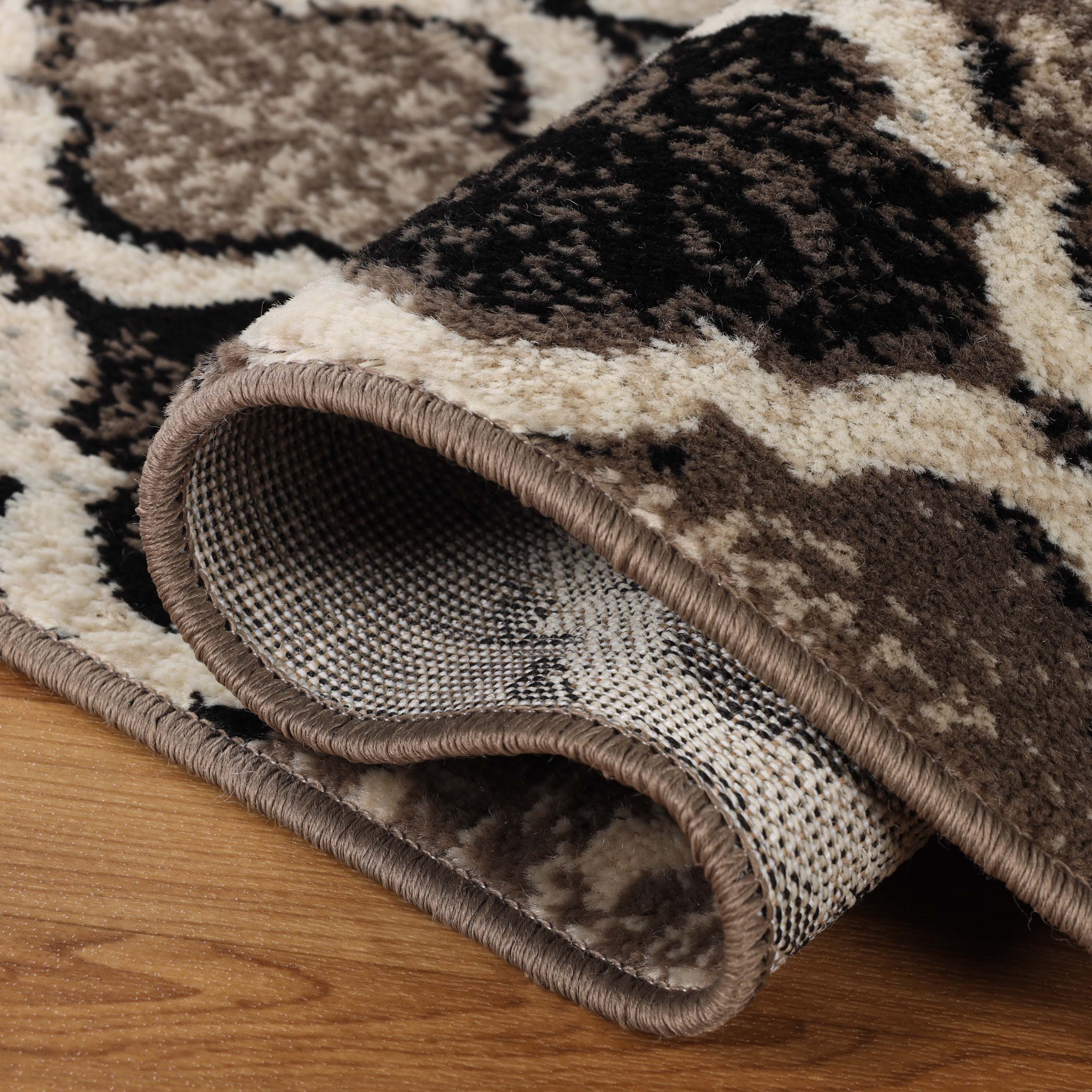 Viking Geometric Trellis Indoor Area Rug & Runner - Non-Slip Boho Chic Carpet for Living Room, Bedroom, Hallway - Perfect for Nordic Home Decor & Cozy Spaces