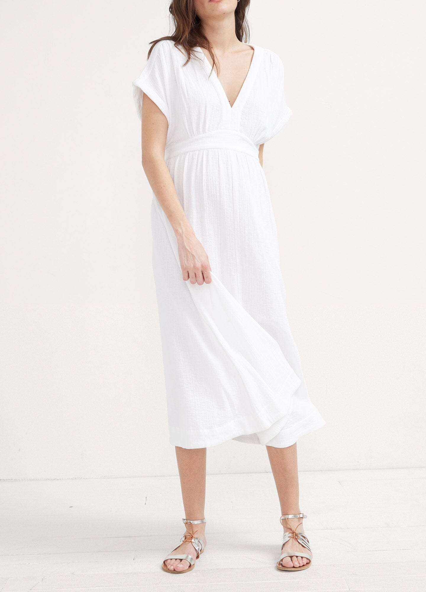 Elegant Rosa Dress for Women - Floral Summer Maxi Dress with V-Neck & Flowy Skirt - Perfect for Weddings, Parties & Beach Vacations