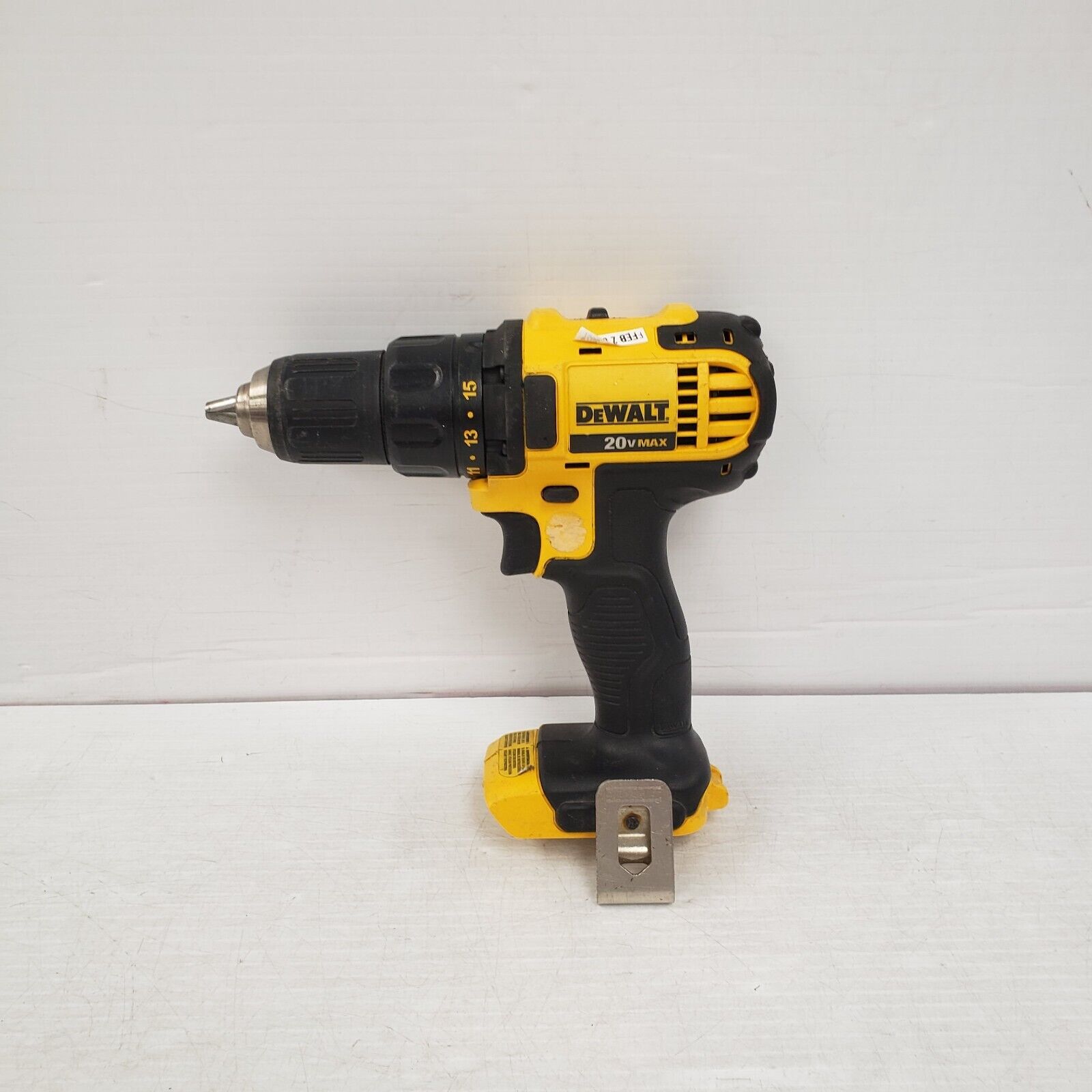 DEWALT DCD780 20V MAX Cordless Drill/Driver Kit - Powerful & Compact for Home Improvement, Woodworking, and DIY Projects
