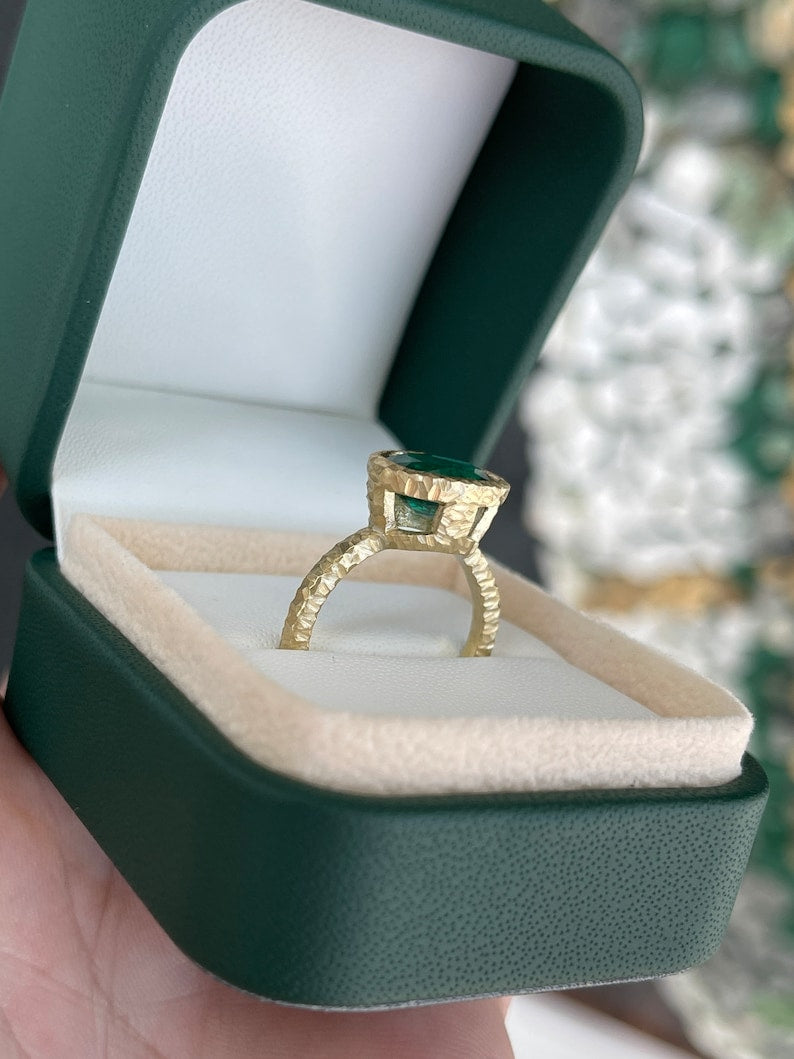 2.60ct 18K Gold AAA Quality Dark Green Oval Cut Matte Hammered Finish Emerald Solitaire Ring for Women - Elegant Wedding, Engagement & Anniversary Jewelry Gift