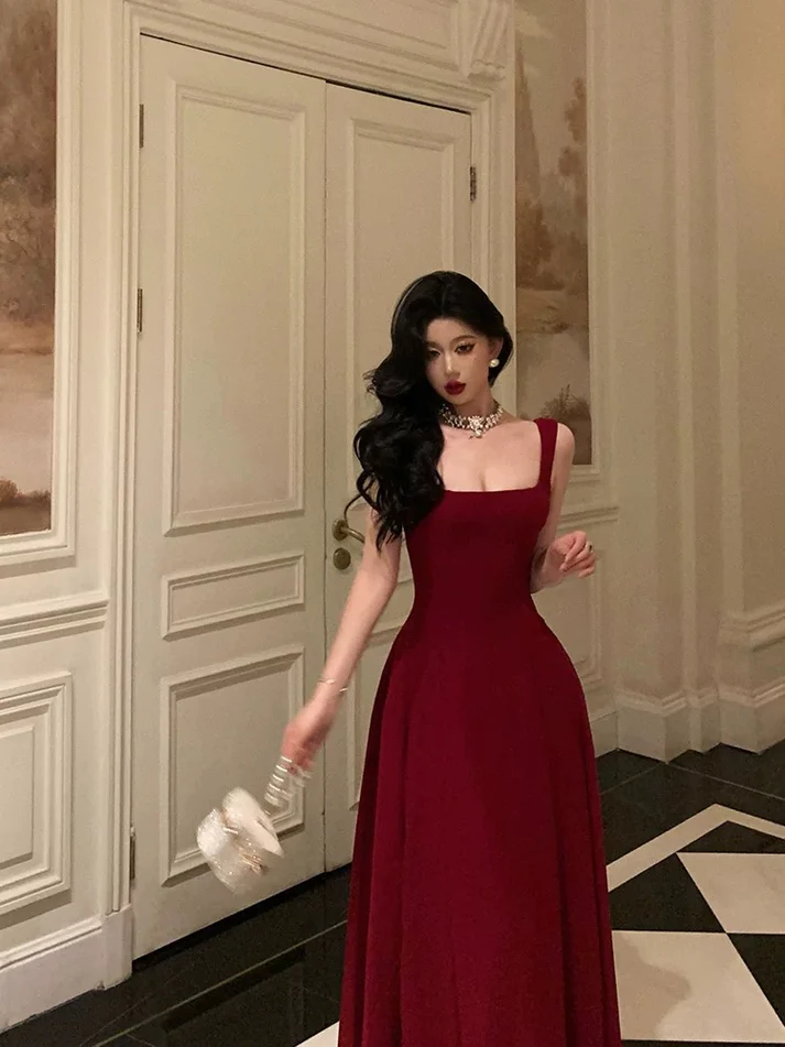 Elegant A-Line Straps Red Prom Dresses for Women - Formal Evening Gown for Birthday Party, Homecoming, Quinceañera & Special Occasions | Style J6754