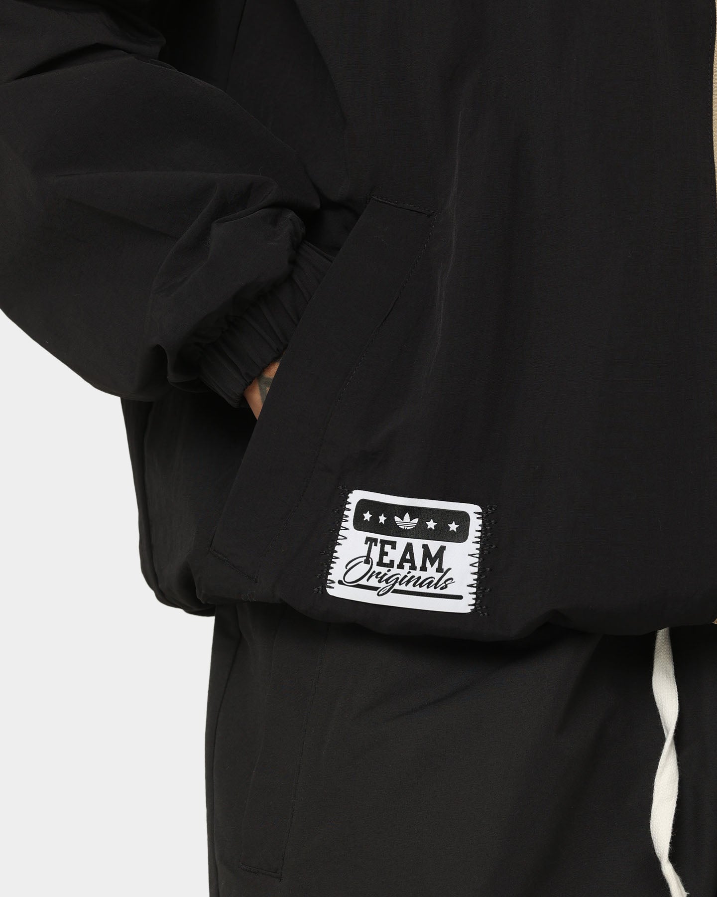 Adidas Men's MC Windbreaker Jacket - Lightweight Water-Resistant Black Running Jacket for Outdoor Sports & Casual Wear