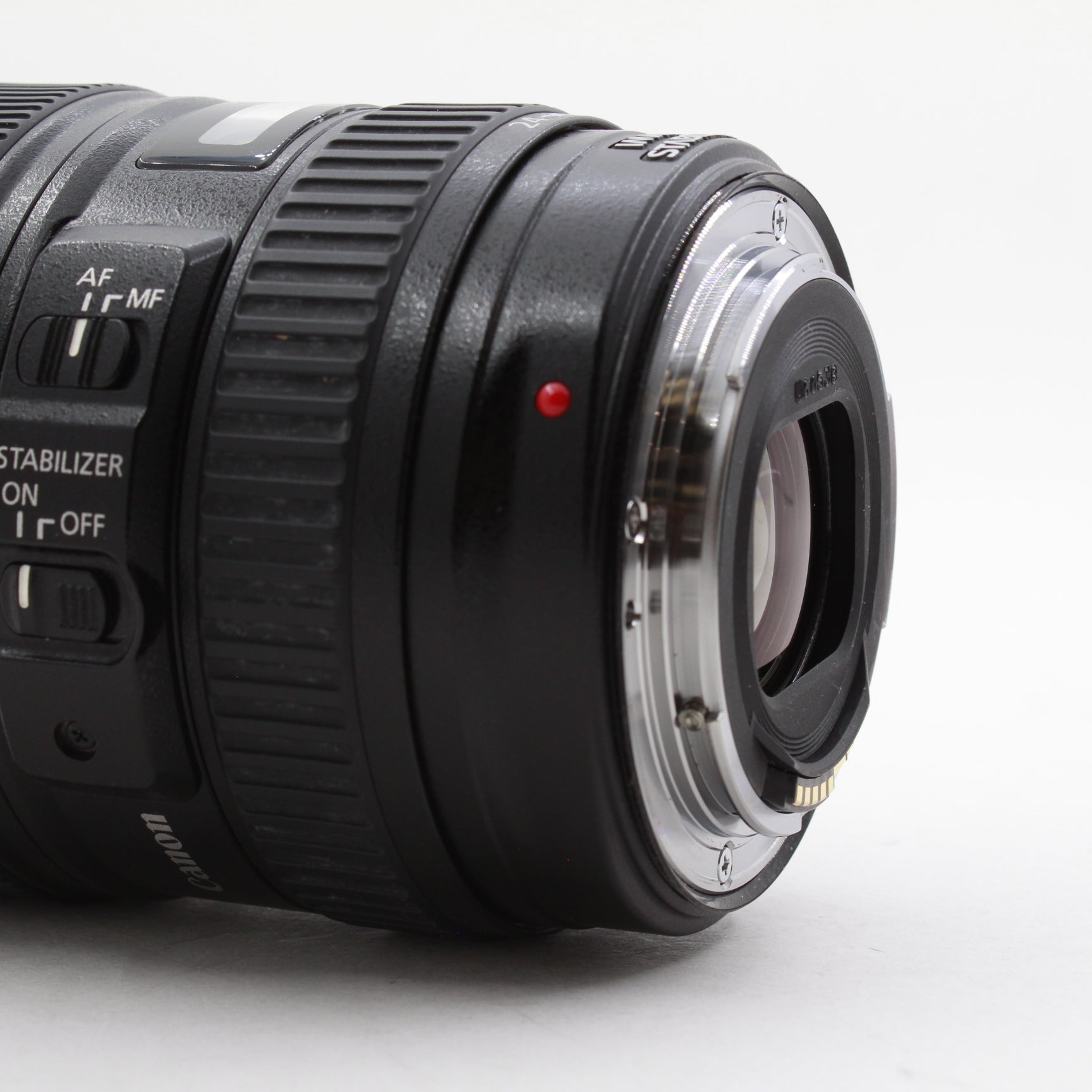 Refurbished Canon EOS 6D Full Frame DSLR Camera with EF 24-105mm f/4L IS USM Lens (Box Included) - Perfect for Professional Photography & Travel Videography